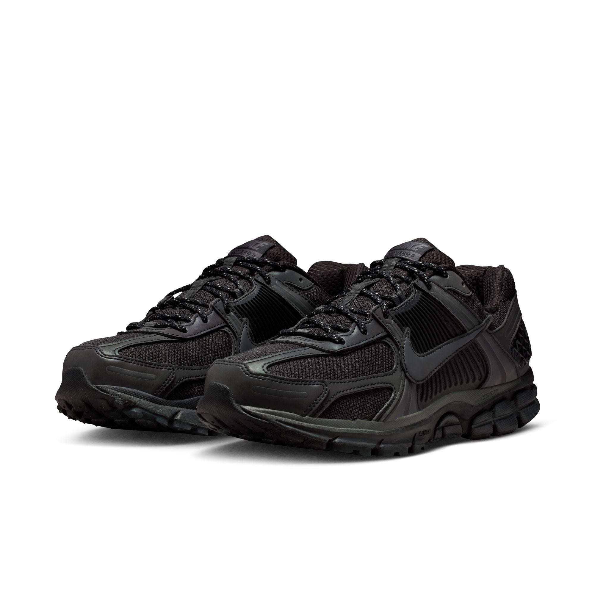 MENS NIKE ZOOM VOMERO 5 SE (BLACK/ANTHRACITE/LT LEMON TWIST)
