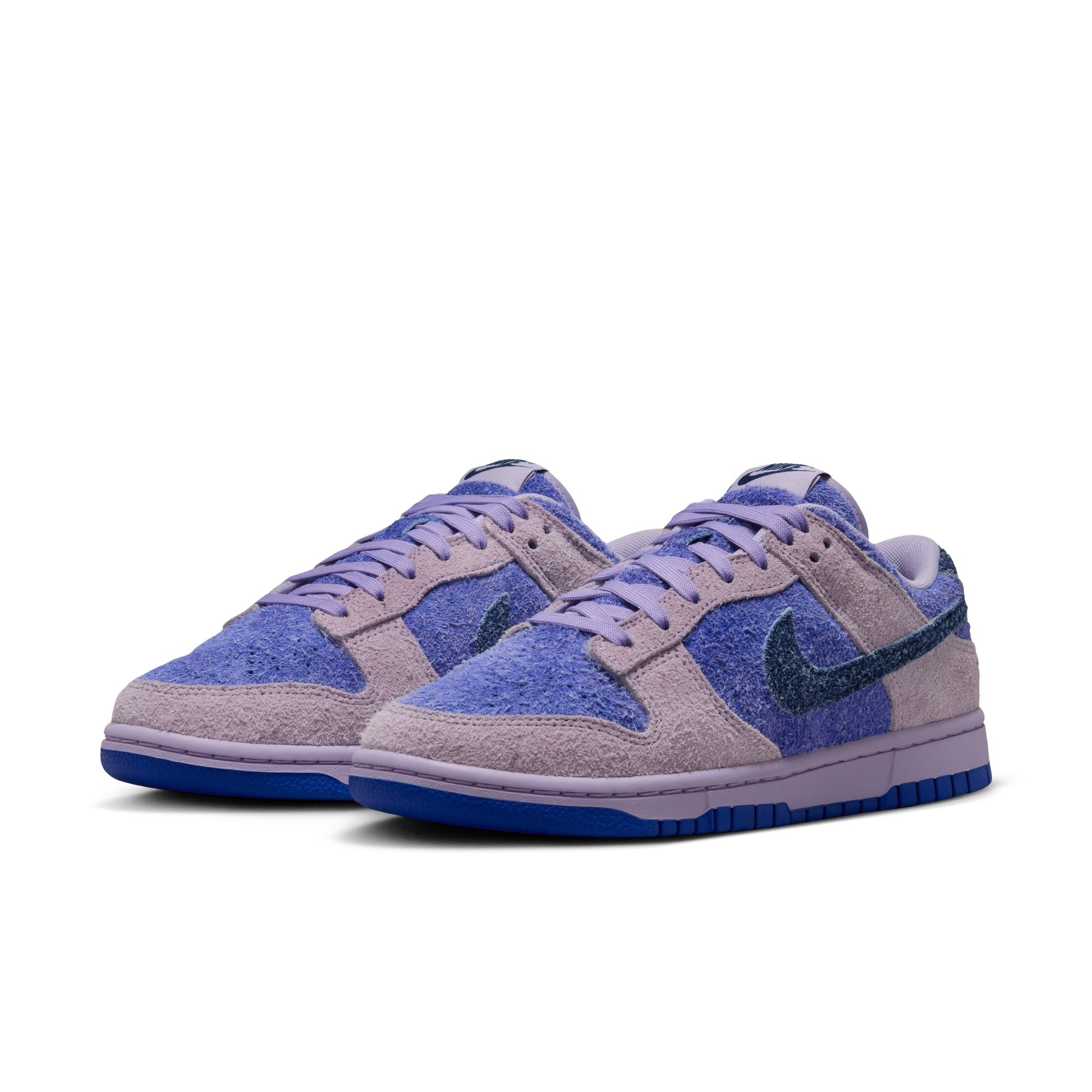 WOMENS NIKE DUNK LOW SE (HYDRANGEAS)