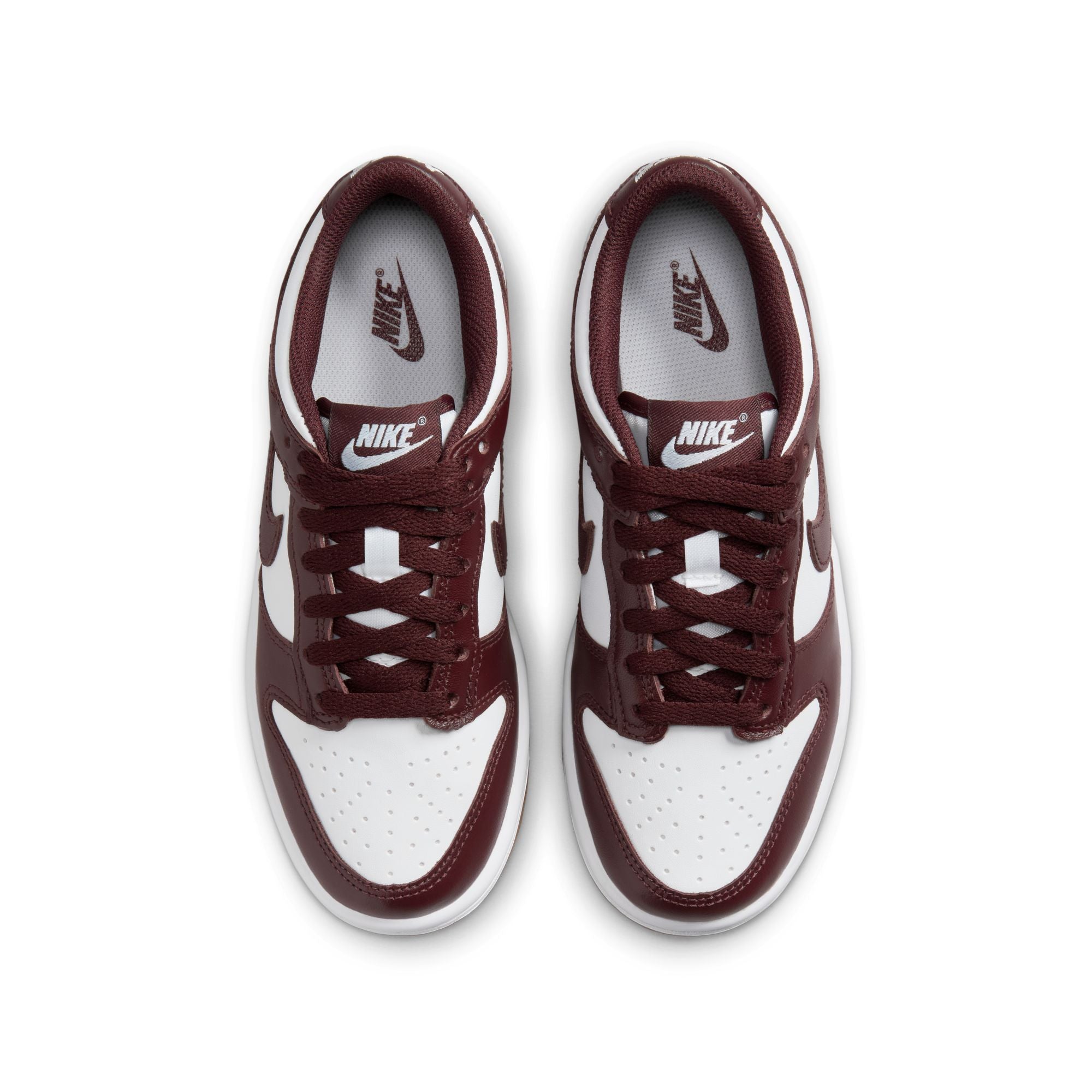 KIDS NIKE DUNK LOW GS (WHITE/BURGUNDY CRUSH/GUM LIGHT BROWN)