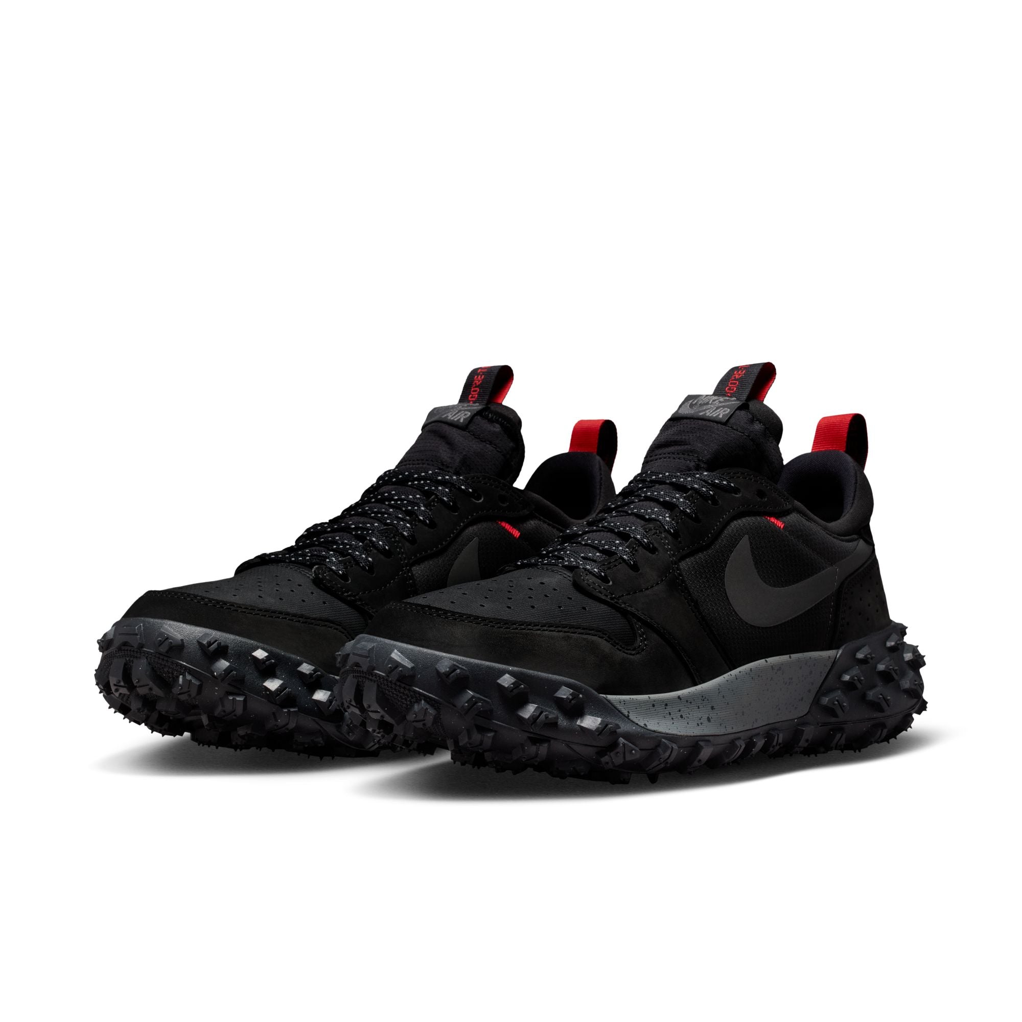 MENS AIR JORDAN 1 ELEMENT LOW A/T (BRED)