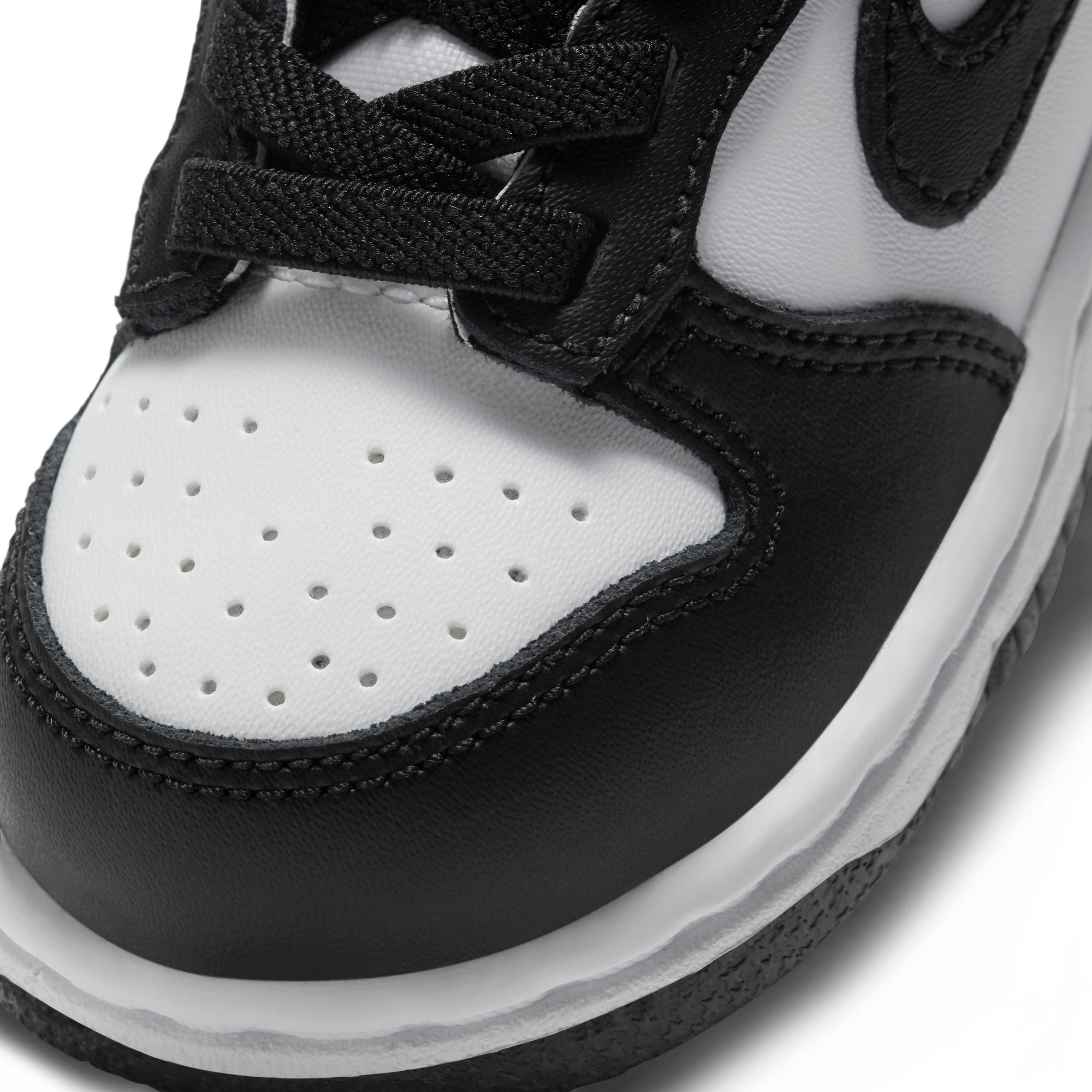 Nike shops Dunk Low Retro White Black (TD) Toddler size 10C Style: CW1589 100 Panda