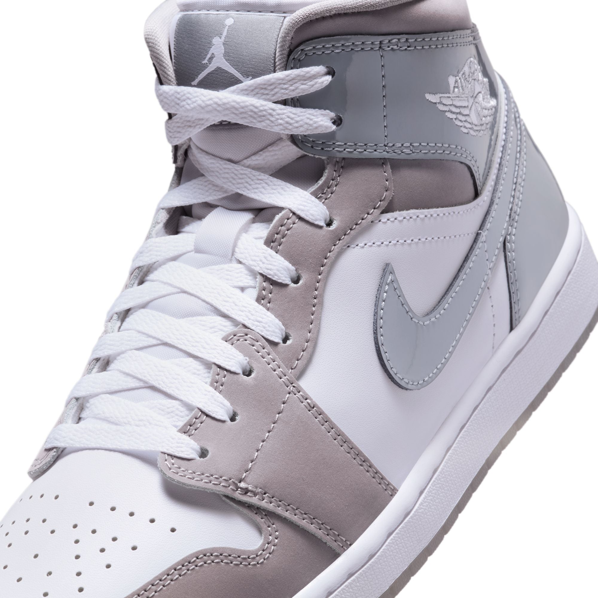 MENS AIR JORDAN 1 MID SE (WHITE/COOL GREY/MEDIUM GREY)