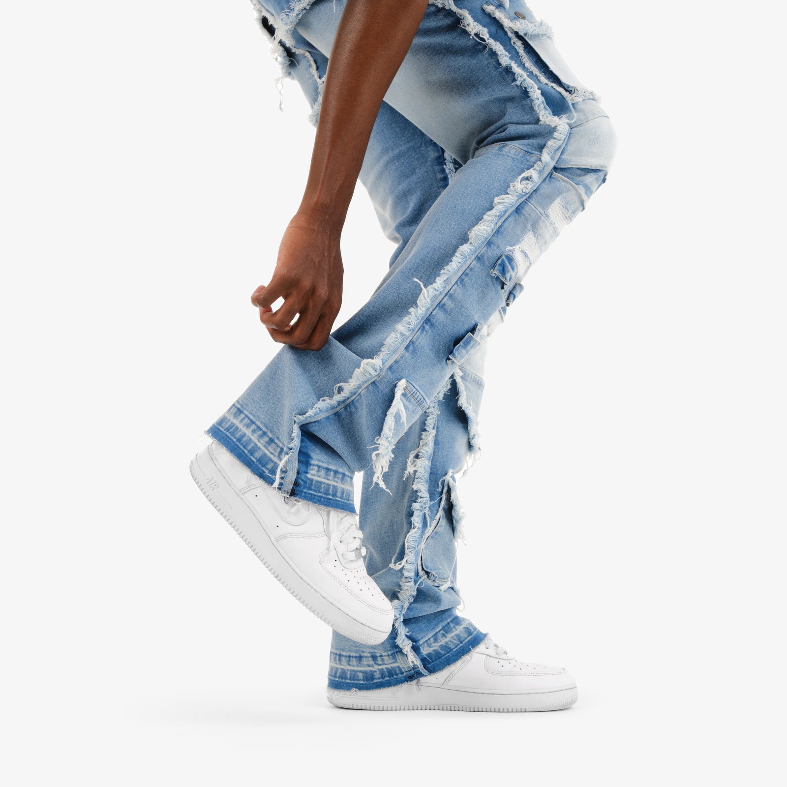 MENS COPPER RIVET MULTI CARGO STACKED DENIM (LIGHT BLUE)