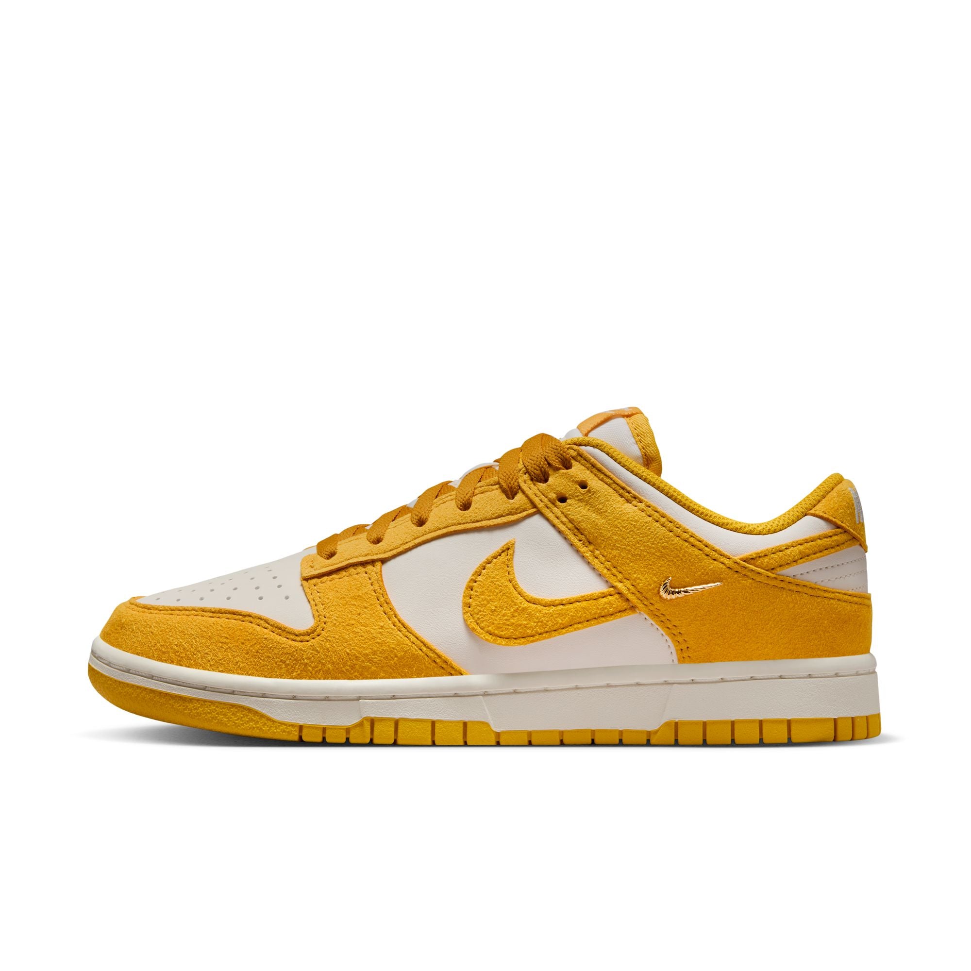 WOMENS NIKE DUNK LOW (PALE IVORY/DARK SULFUR/SAIL)