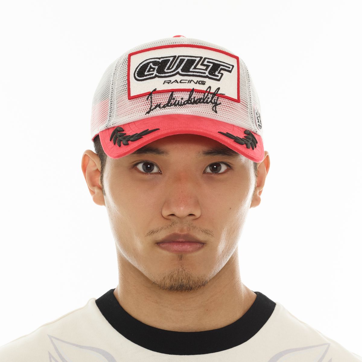 CULT ALL OVER MESH TRUCKER HAT (WINTER WHITE)