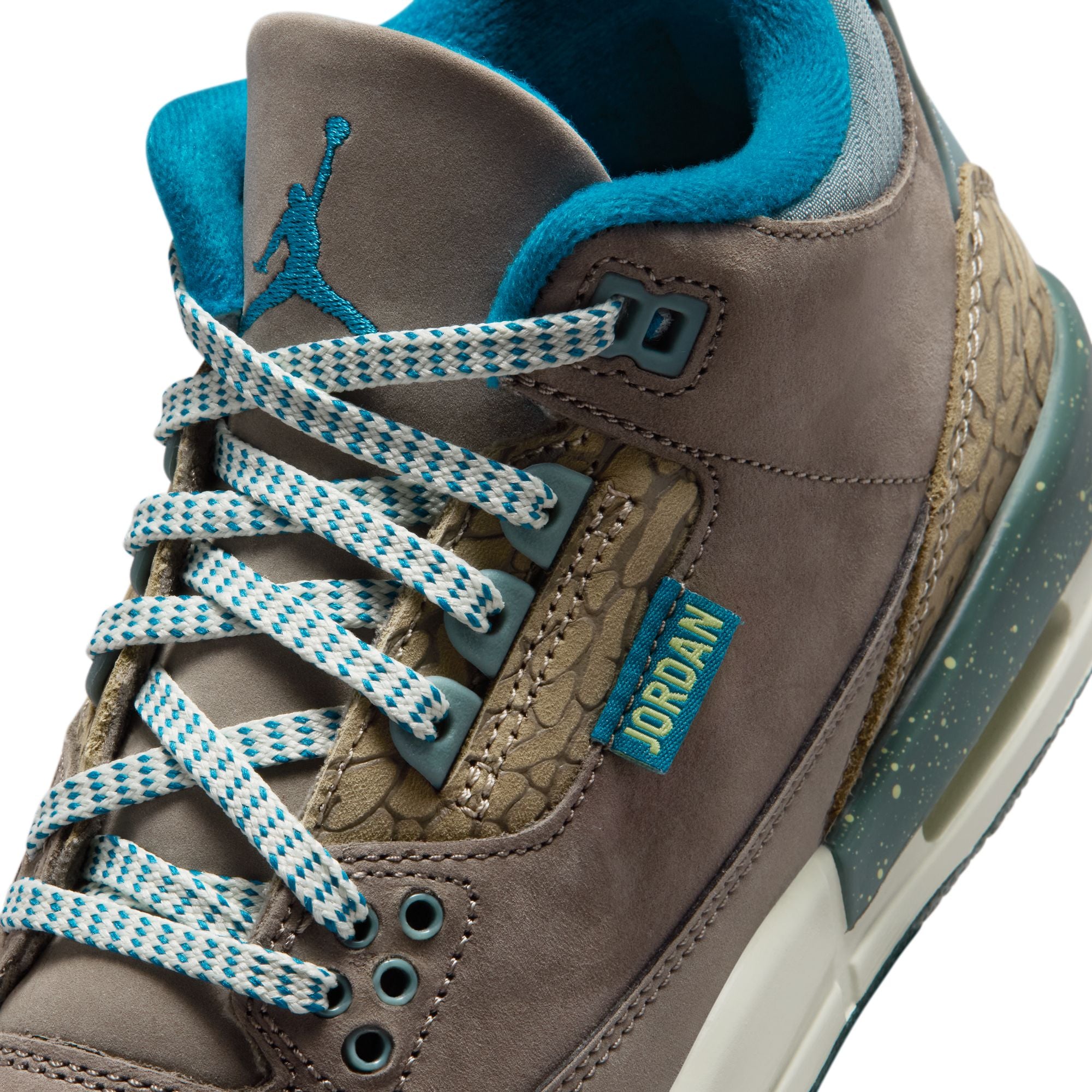 KIDS AIR JORDAN 3 RETRO GS (WE OUTSIDE)