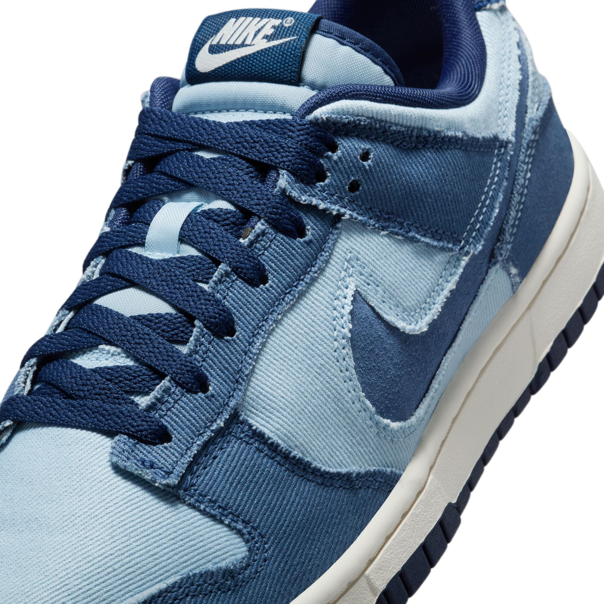 MENS NIKE DUNK LOW RETRO SE (BLUE DENIM)