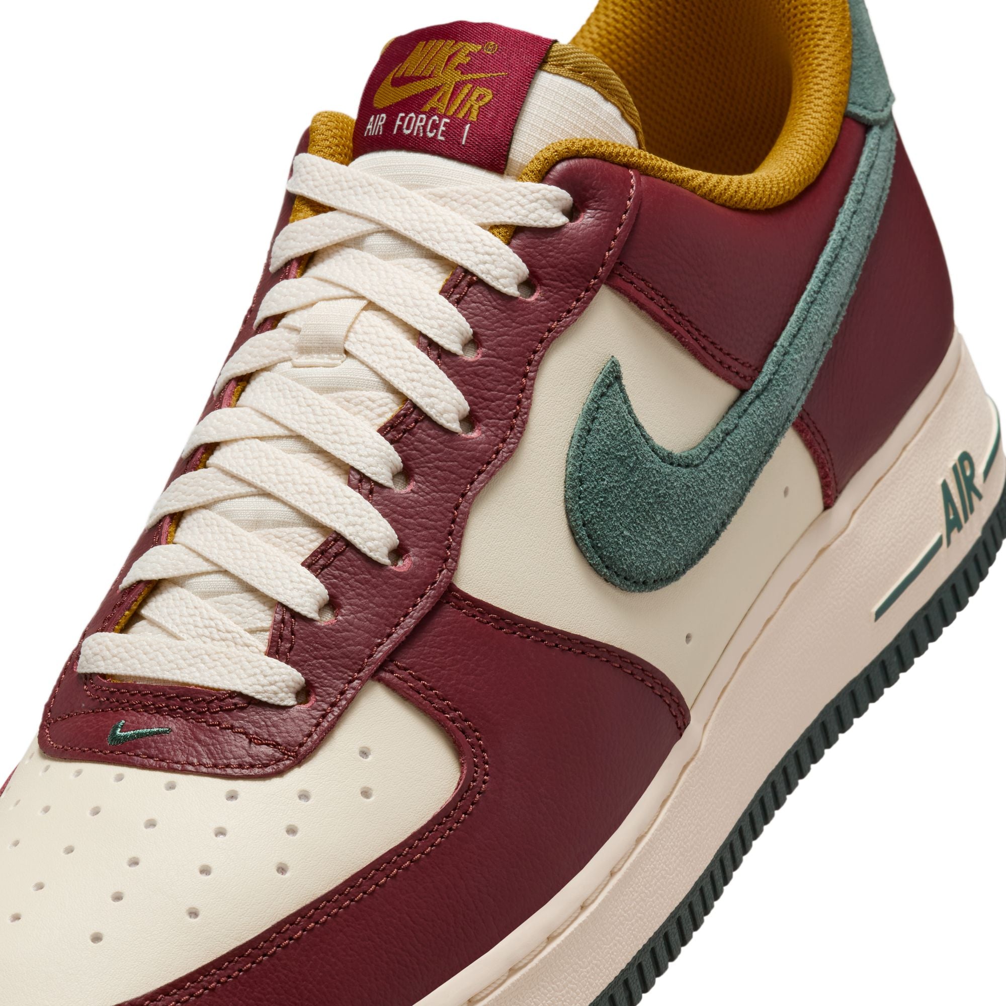 MENS NIKE AIR FORCE 1 LOW (DARK TEAM RED/VINTAGE GREEN)