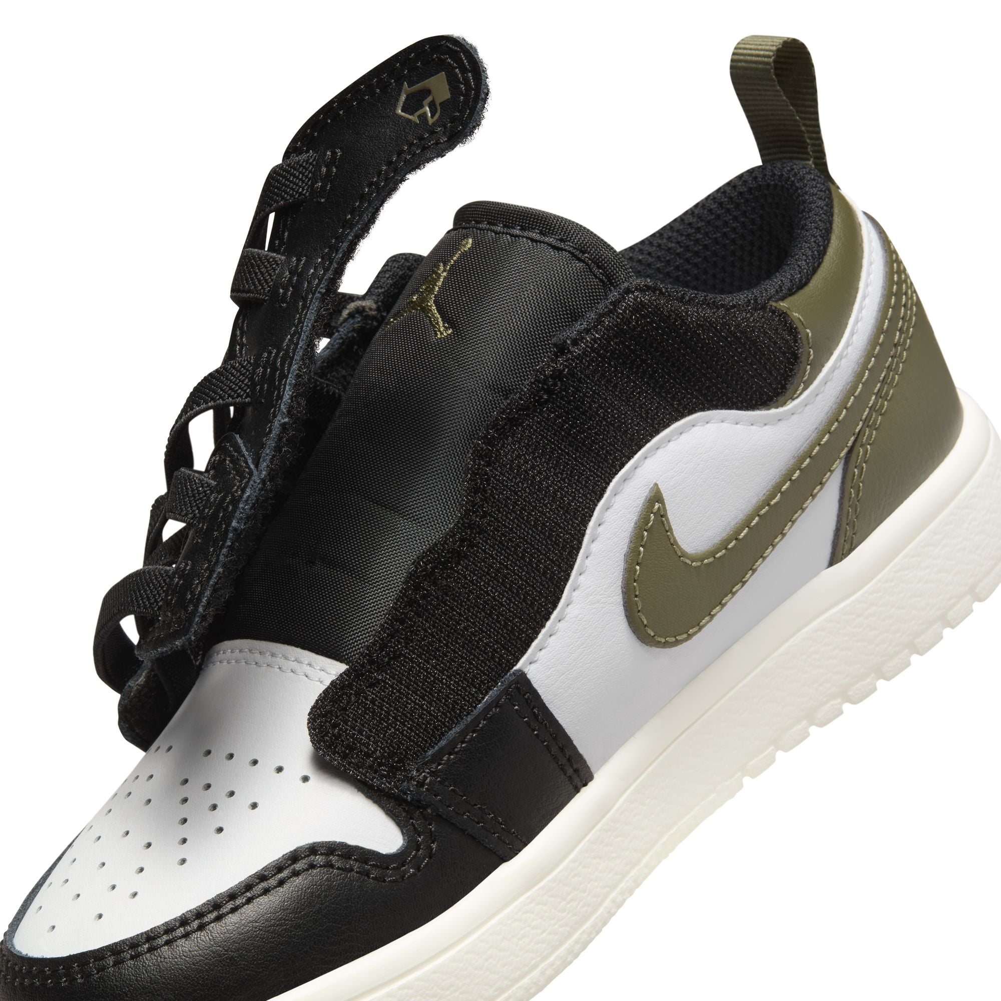 KIDS JORDAN 1 LOW ALT PS (BLACK/WHITE/MEDIUM OLIVE/SAIL)