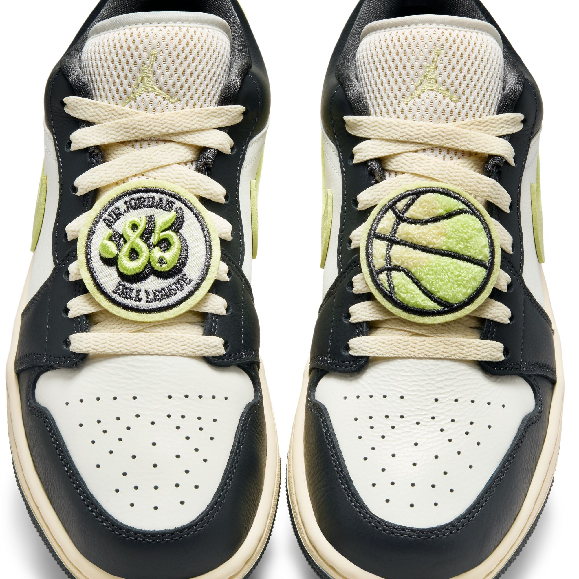 WOMENS AIR JORDAN 1 LOW SE (FALL LEAGUE)