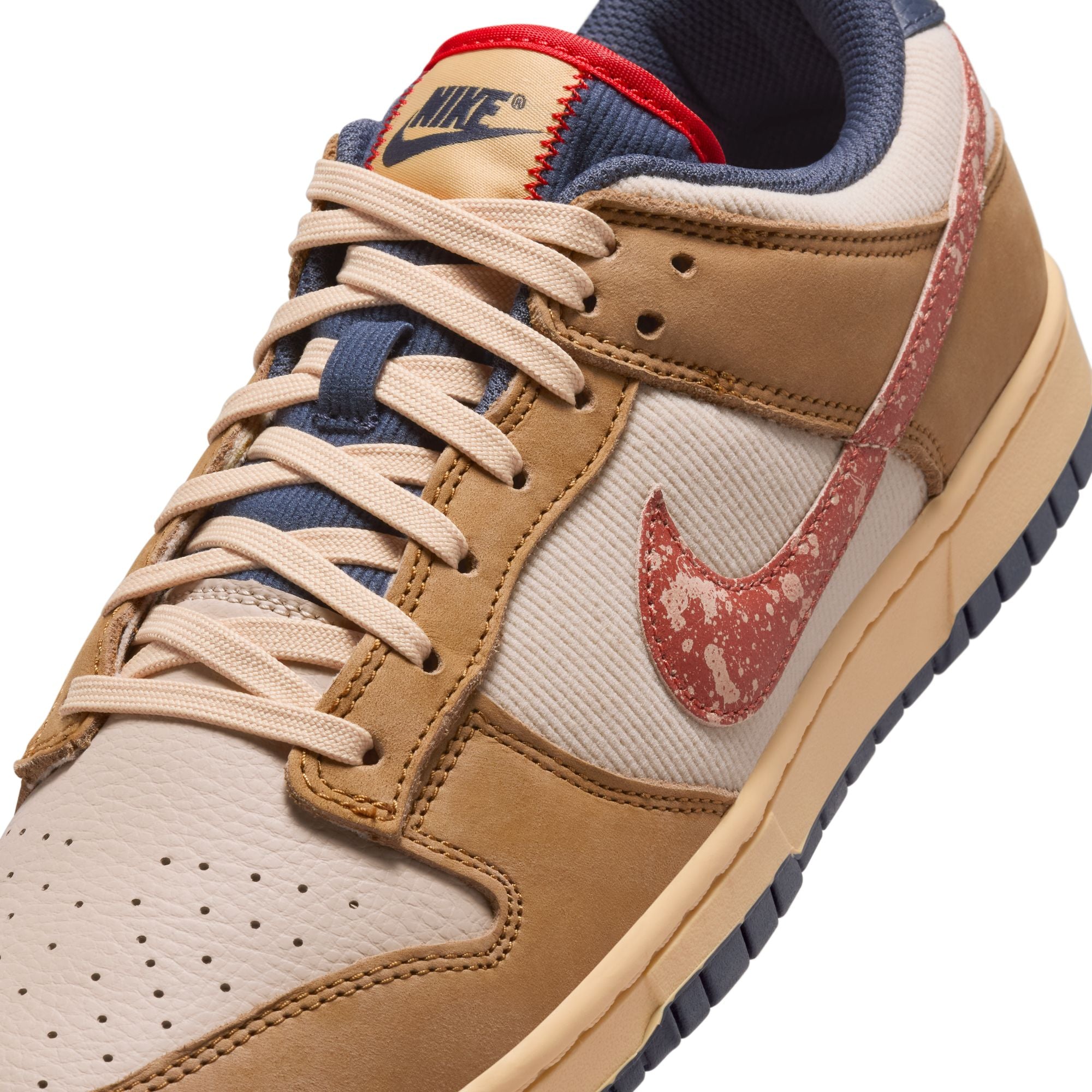 MENS NIKE DUNK LOW RETRO SE (WHEAT/BURNT SUNRISE/SANDDRIFT)