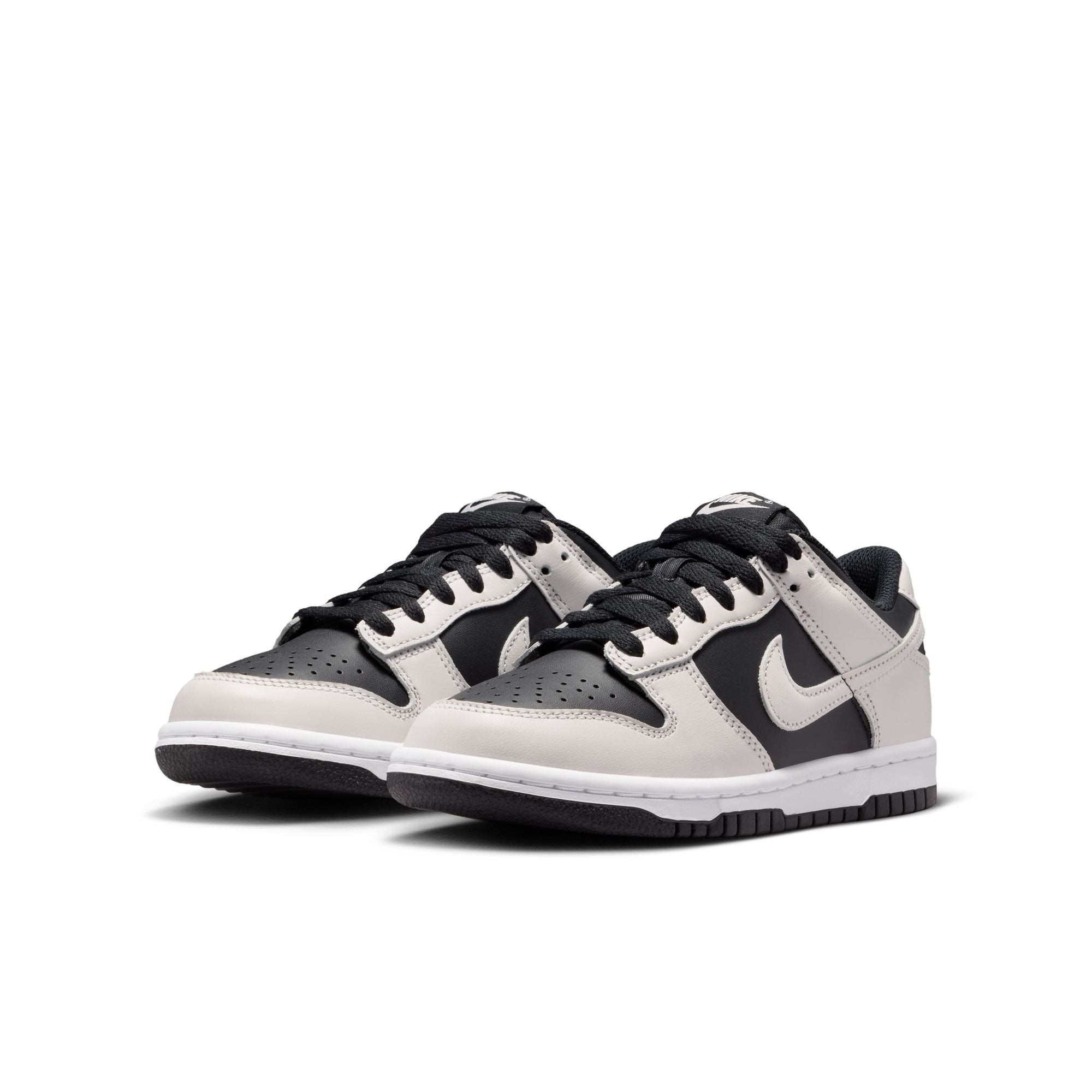 KIDS NIKE DUNK LOW GS (BLACK/PLATINUM TINT/WHITE)