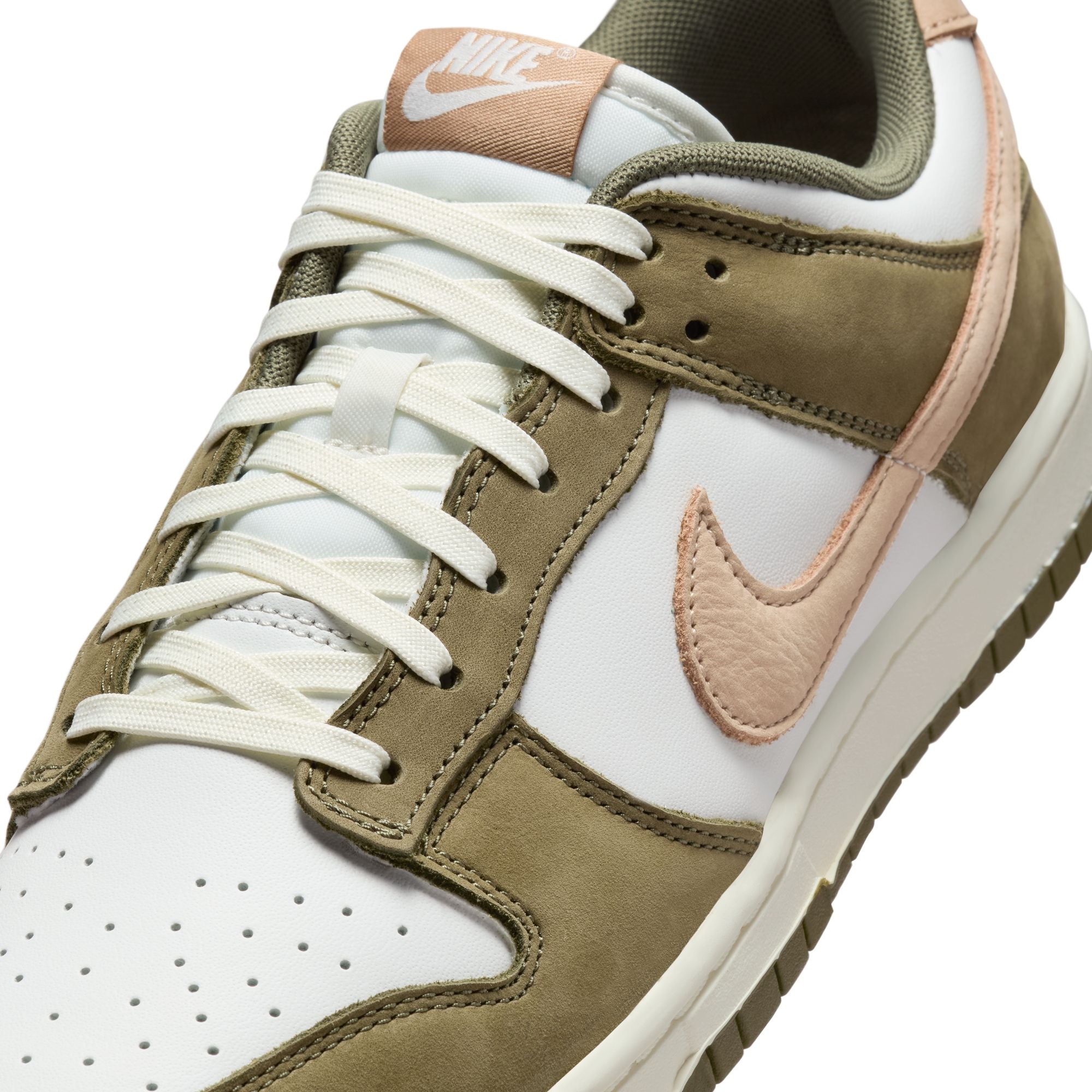 MENS NIKE DUNK LOW PREMIUM (MEDIUM OLIVE)