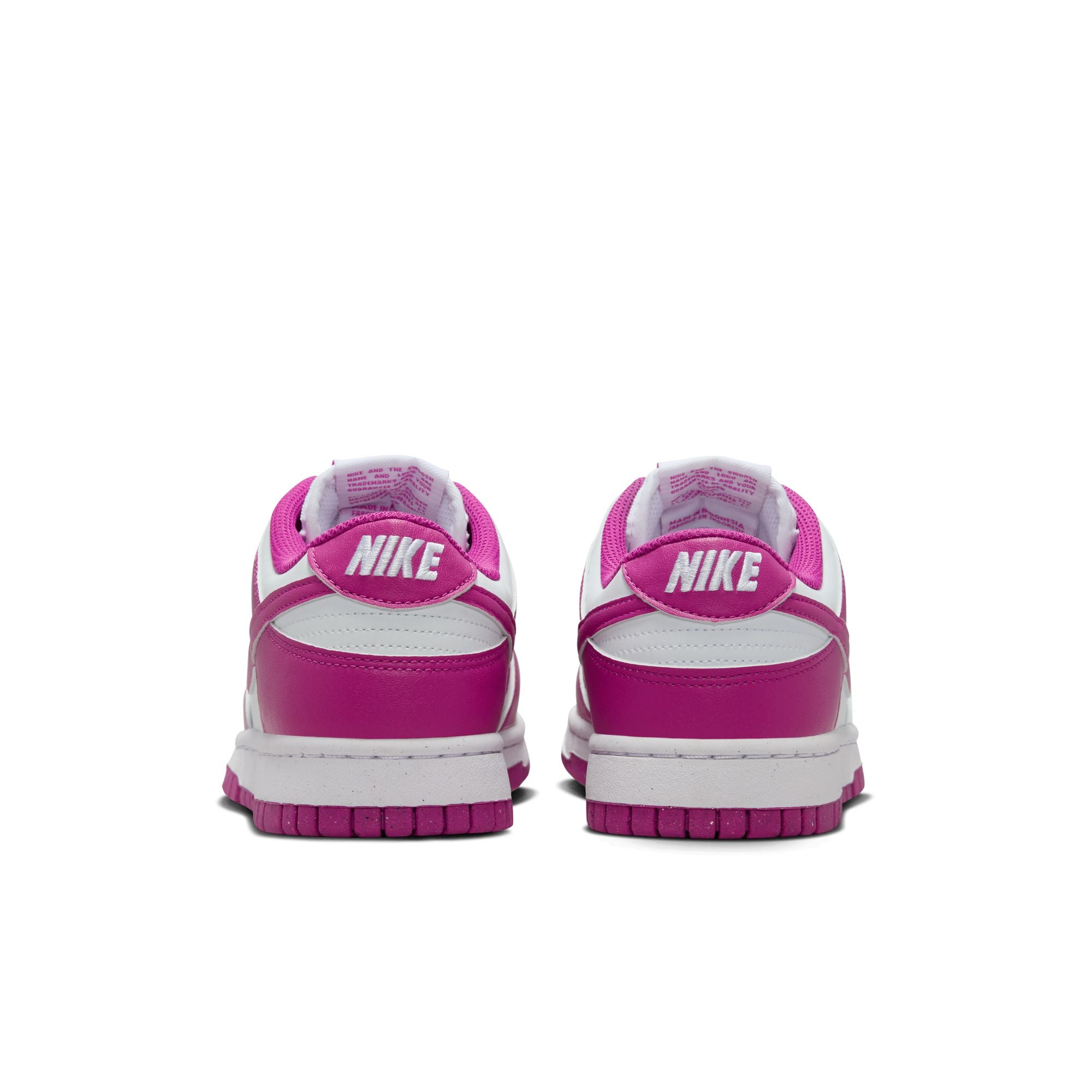 WOMENS NIKE DUNK LOW NEXT NATURE (WHITE/HOT FUCHSIA)