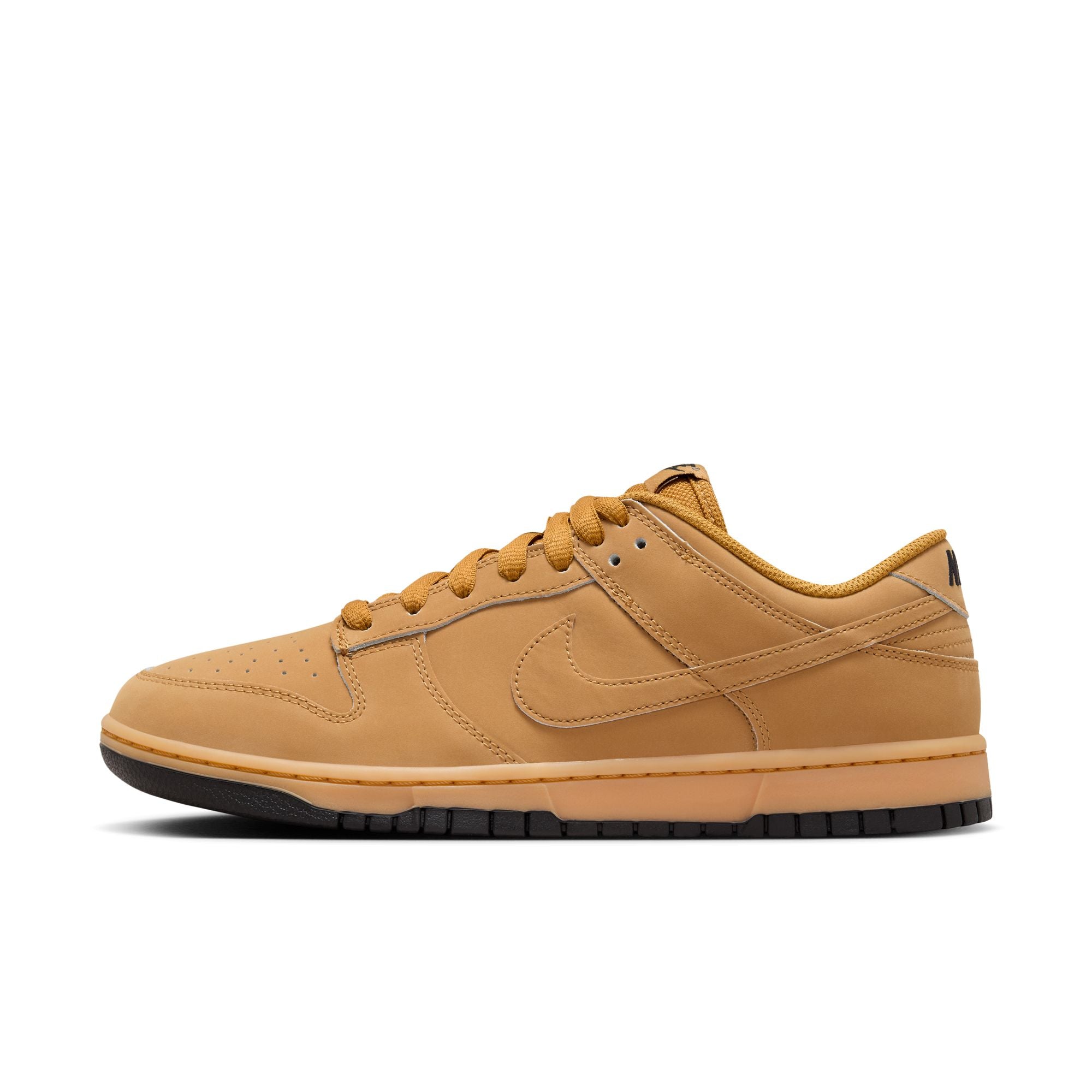 MENS NIKE DUNK LOW RETRO SE (WHEAT)