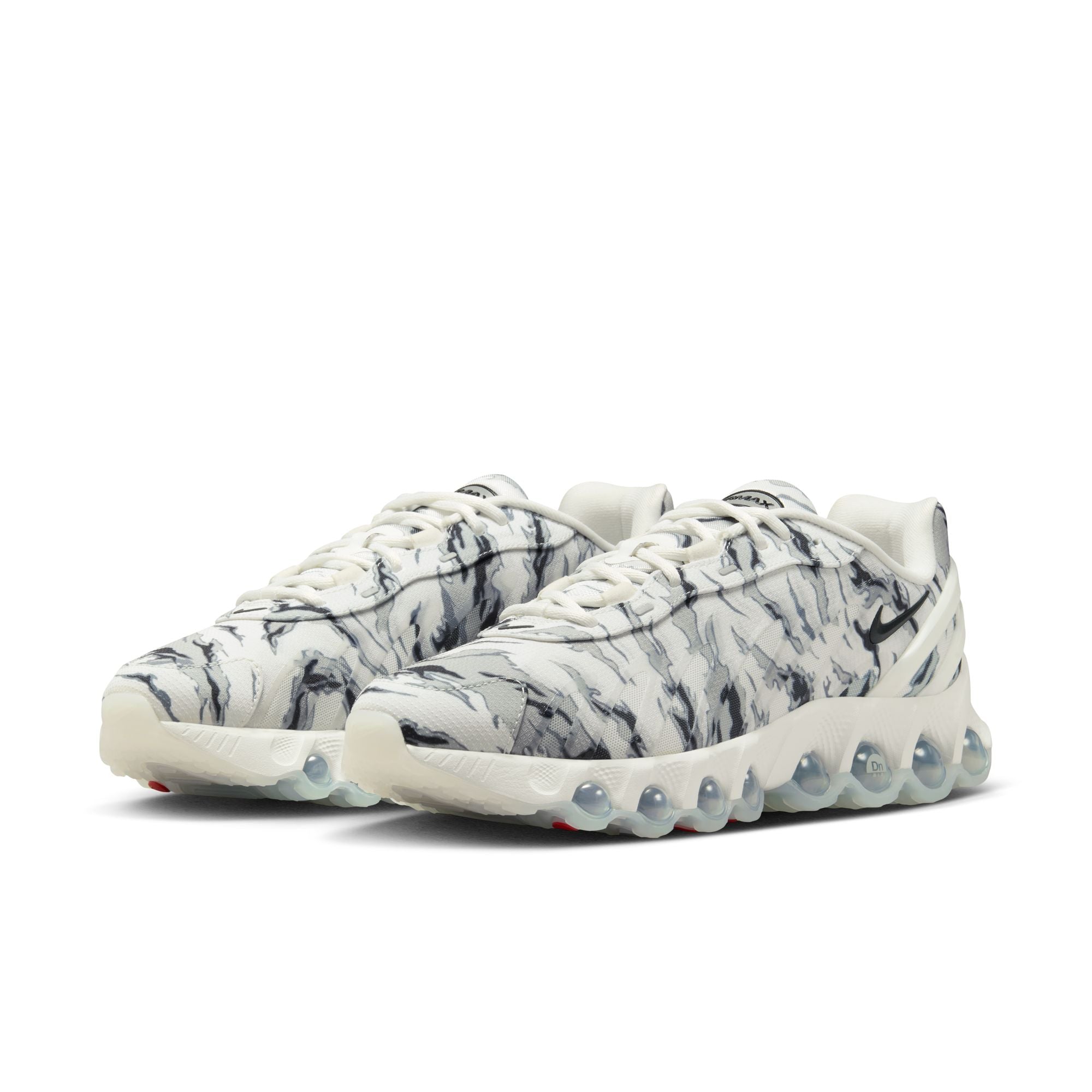 MENS NIKE AIR MAX DN8 (SUMMIT WHITE/DK SMOKE GREY/COOL GREY)