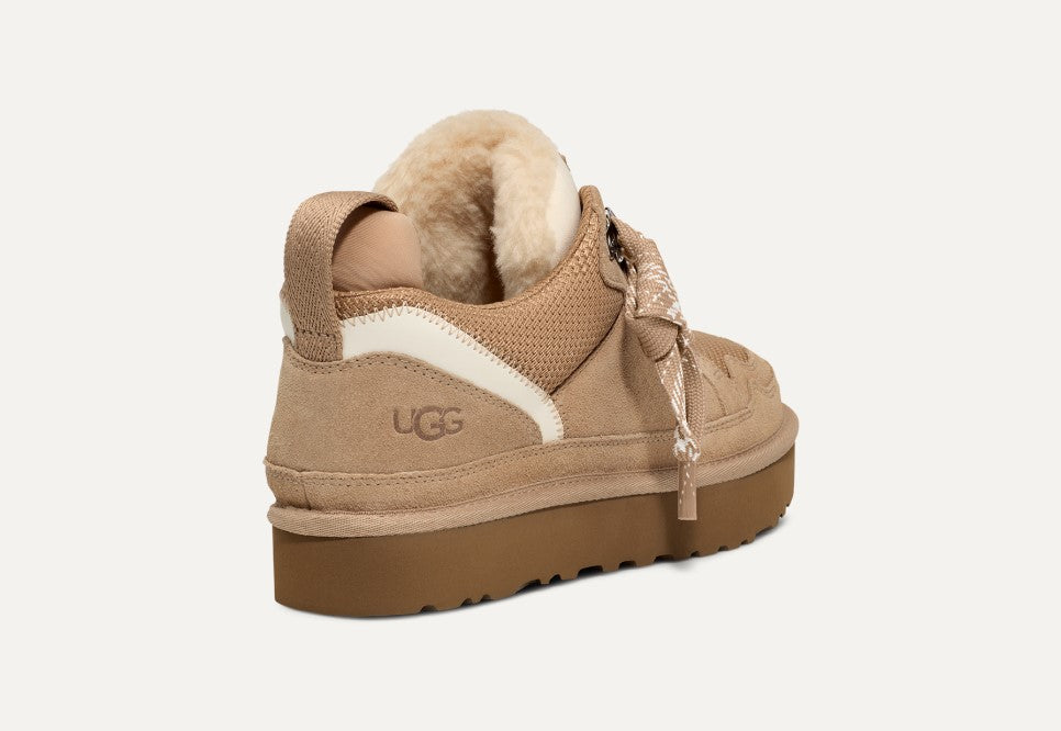 WOMENS UGG LOWMEL (SAND)