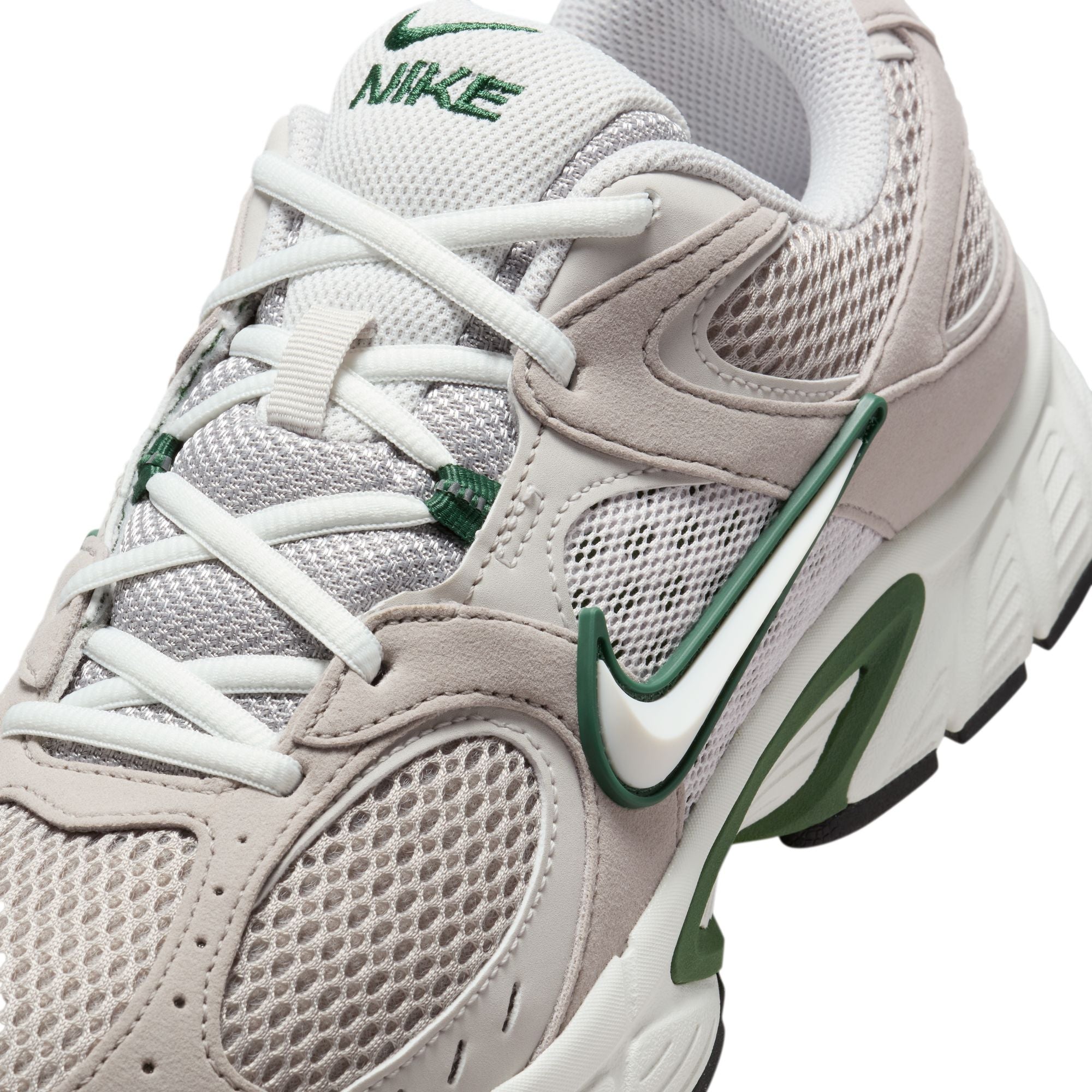 MENS NIKE V5 RNR (COLLEGE GREY/SUMMIT WHITE/VAST GREY/FIR)