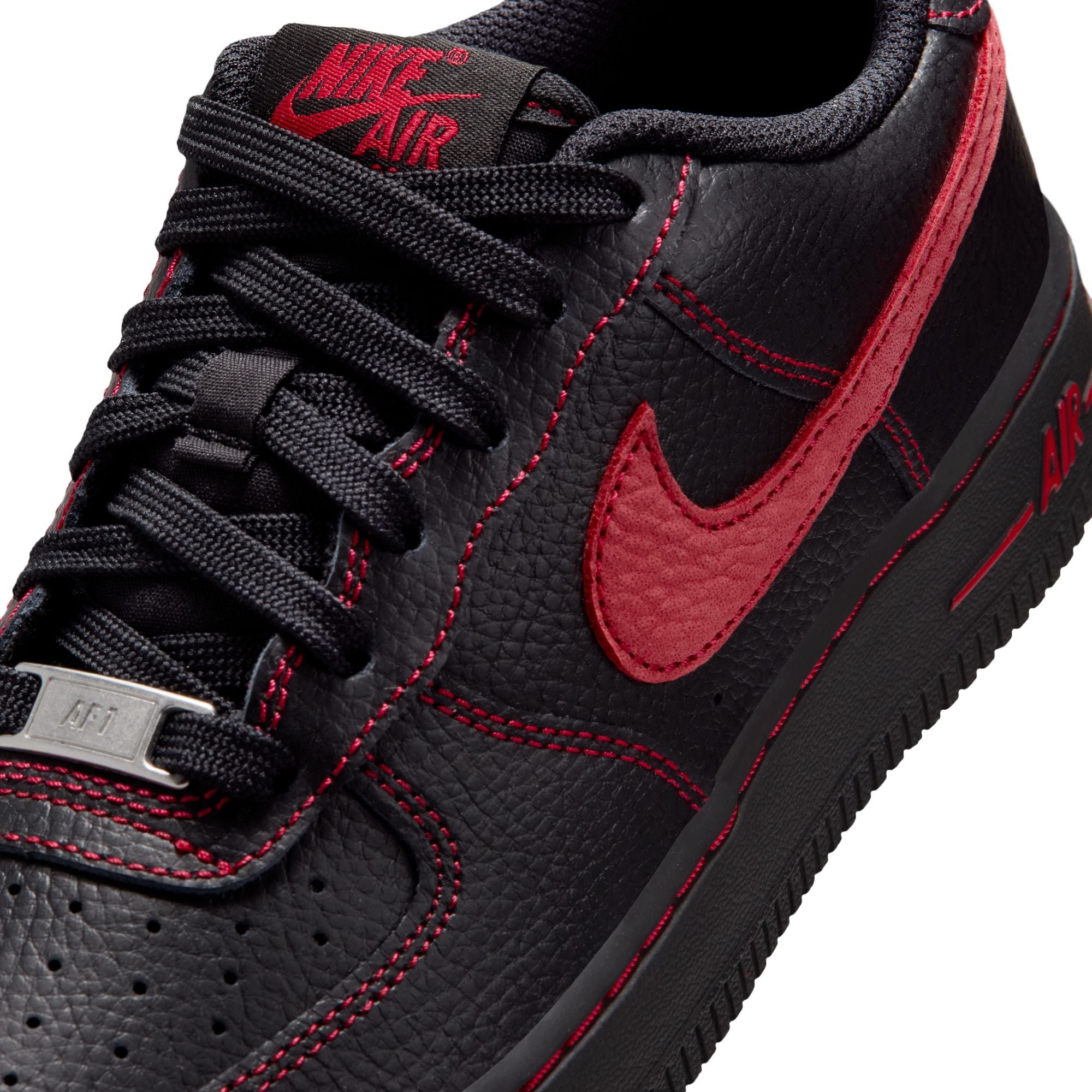 KIDS NIKE AIR FORCE 1 LV8 3 GS (BLACK/UNIVERSITY RED)