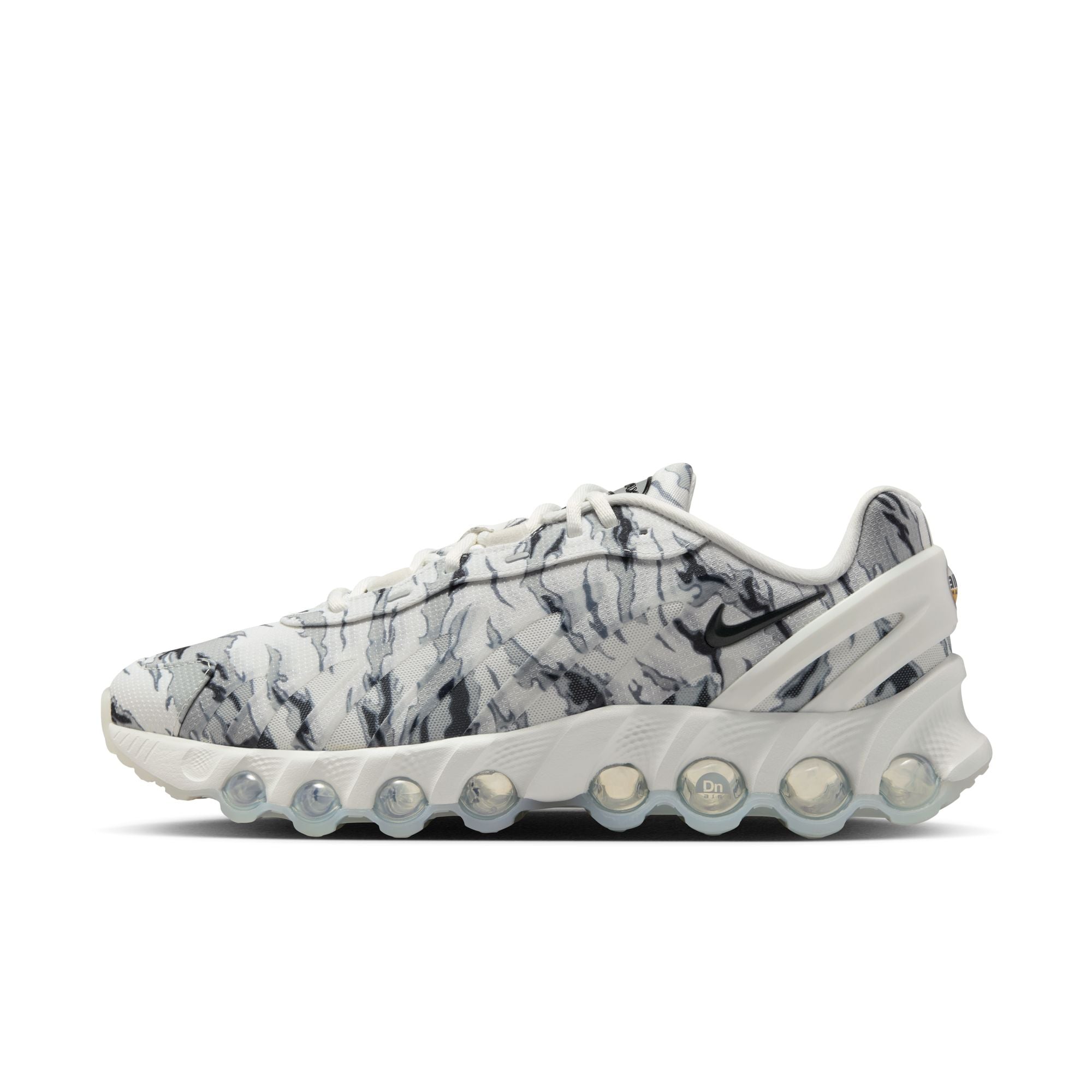 MENS NIKE AIR MAX DN8 (SUMMIT WHITE/DK SMOKE GREY/COOL GREY)