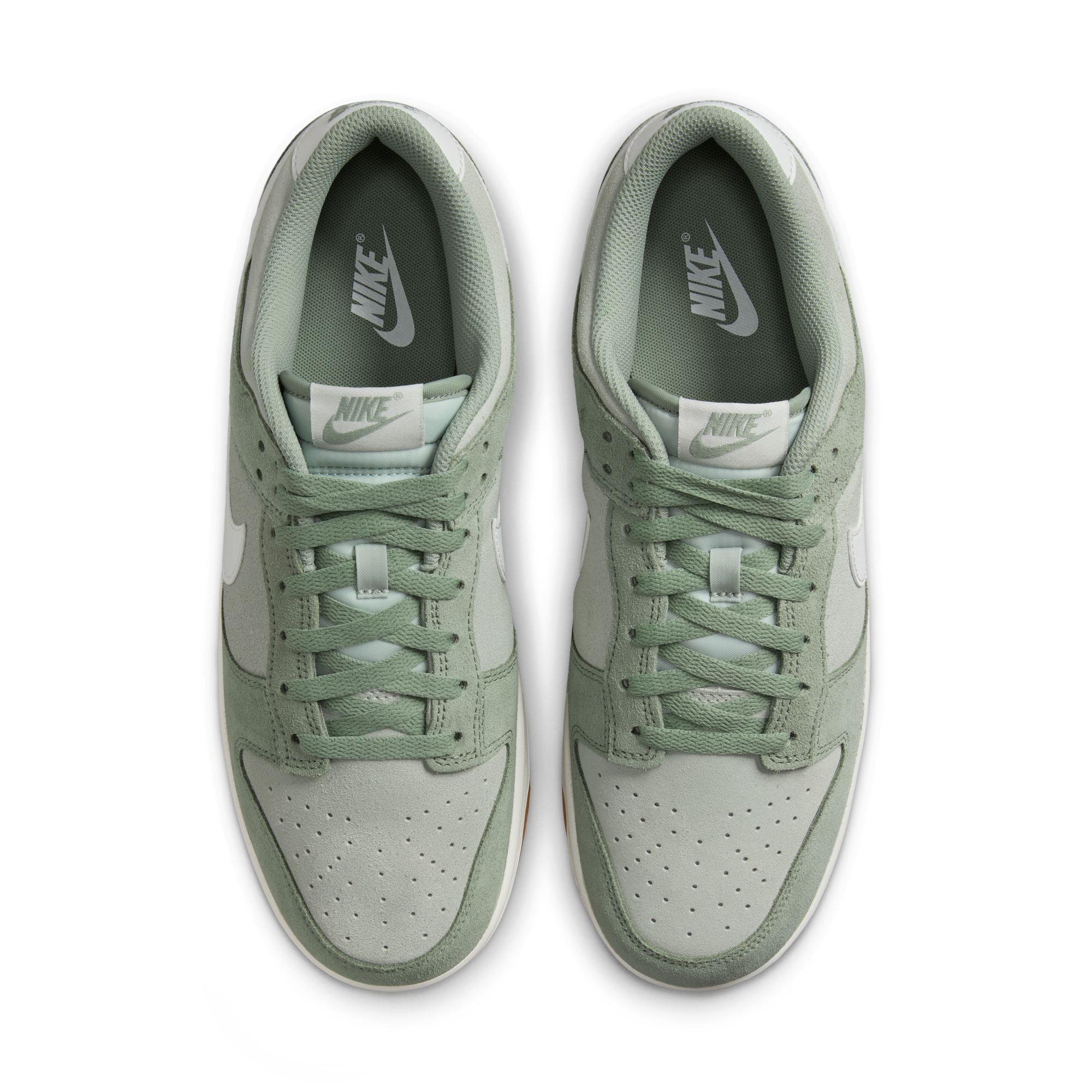 MENS NIKE DUNK LOW RETRO SE (JADE HORIZON/SUMMIT WHITE/LIGHT SILVER)