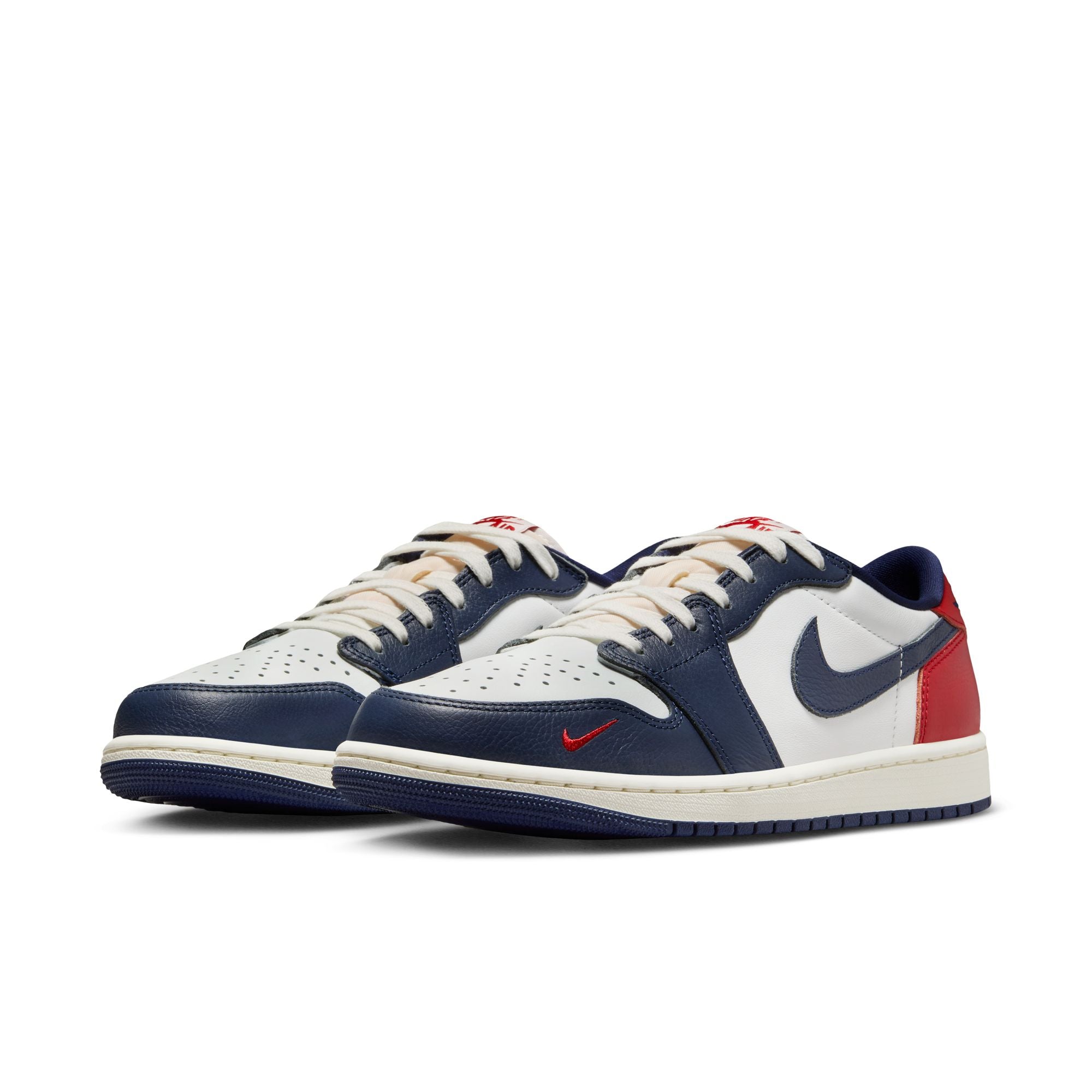 MEN'S AIR JORDAN RETRO LOW OG (HOWARD UNIVERSITY)