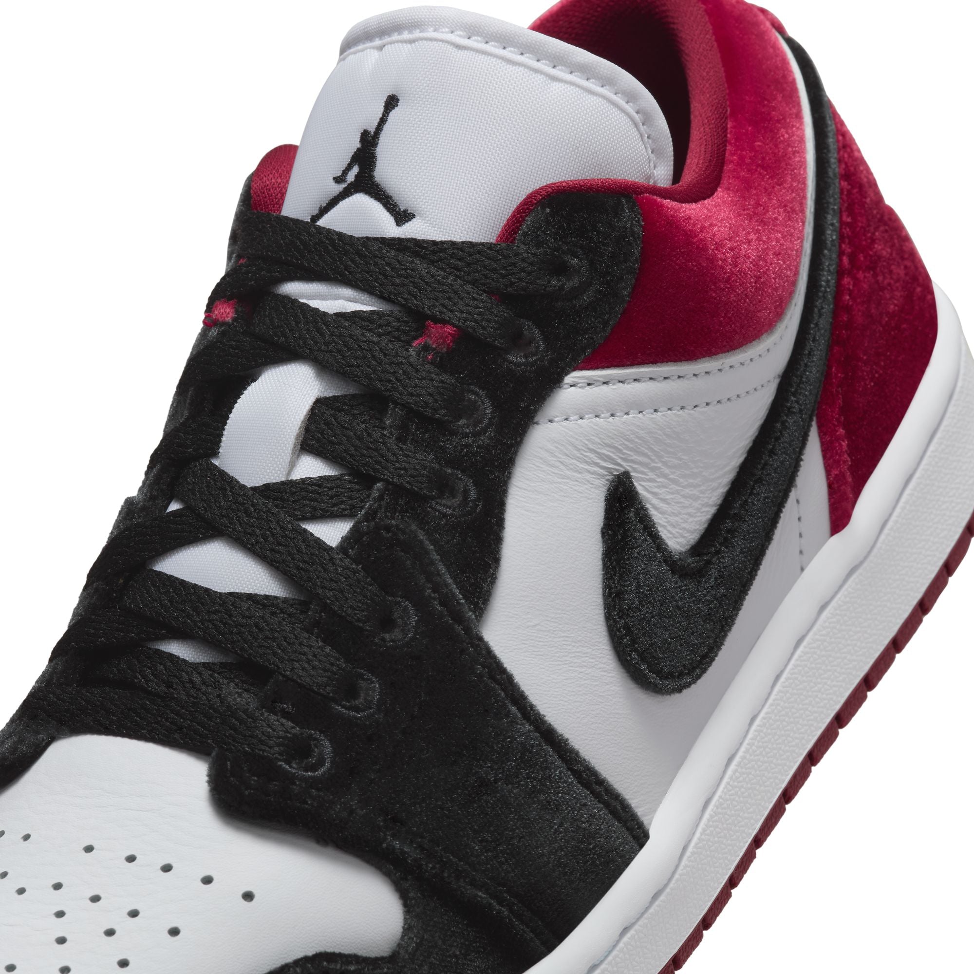 WOMENS AIR JORDAN 1 LOW SE (VELVET BLACK/GYM RED)