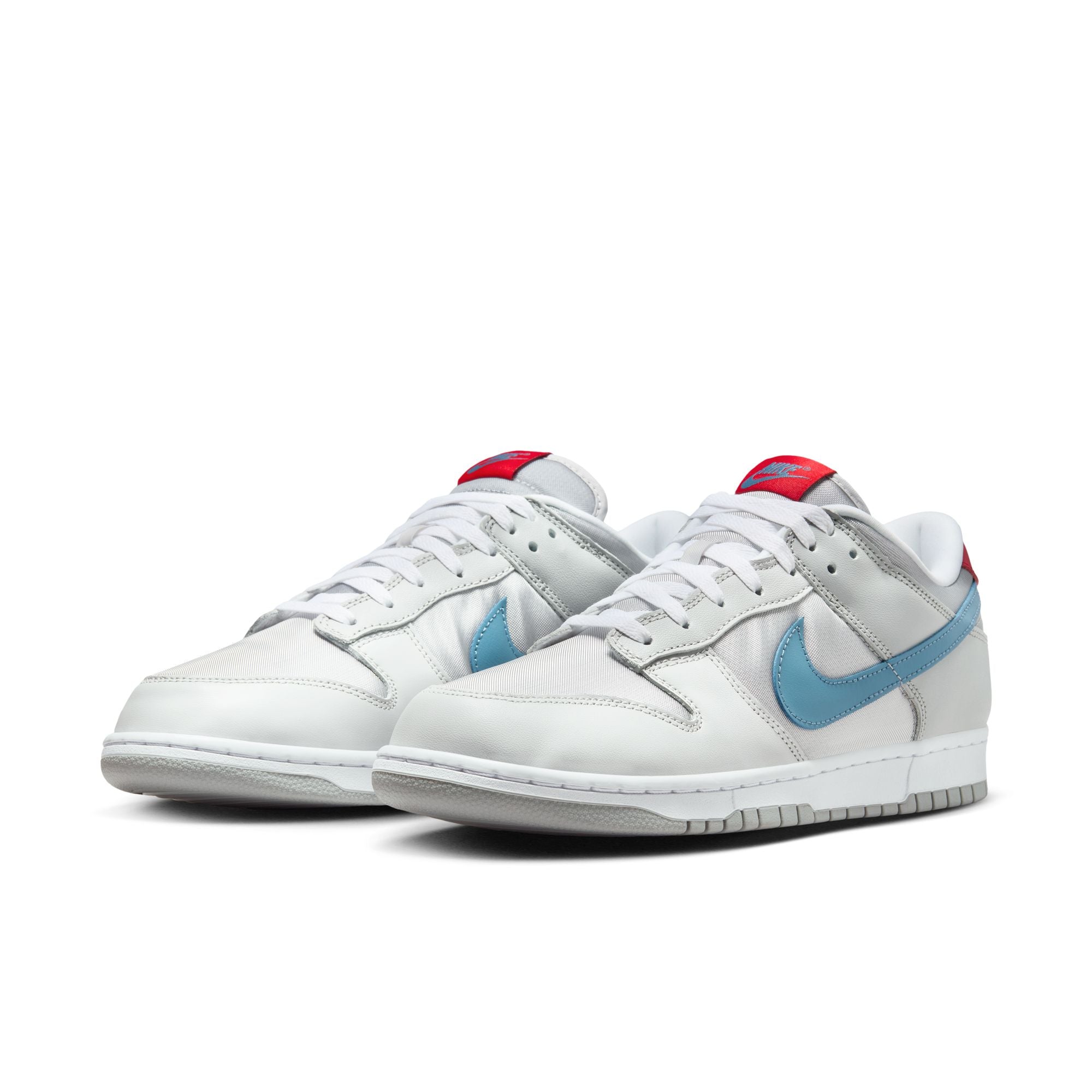 MENS NIKE DUNK LOW QS (SILVER SURFER)