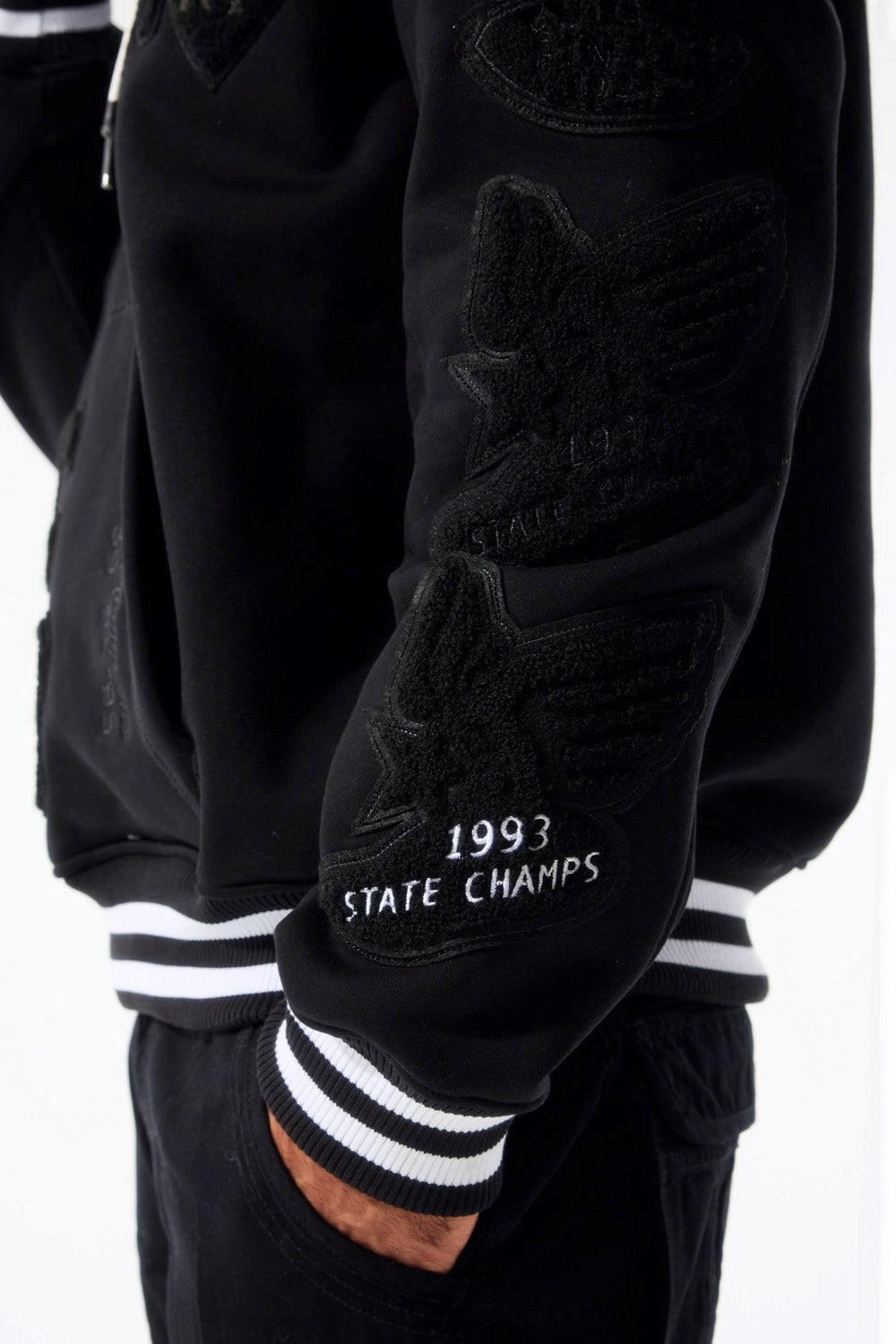 MENS JORDAN CRAIG HALL OF FAME PULLOVER HOODIE (BLACK SHADOW)