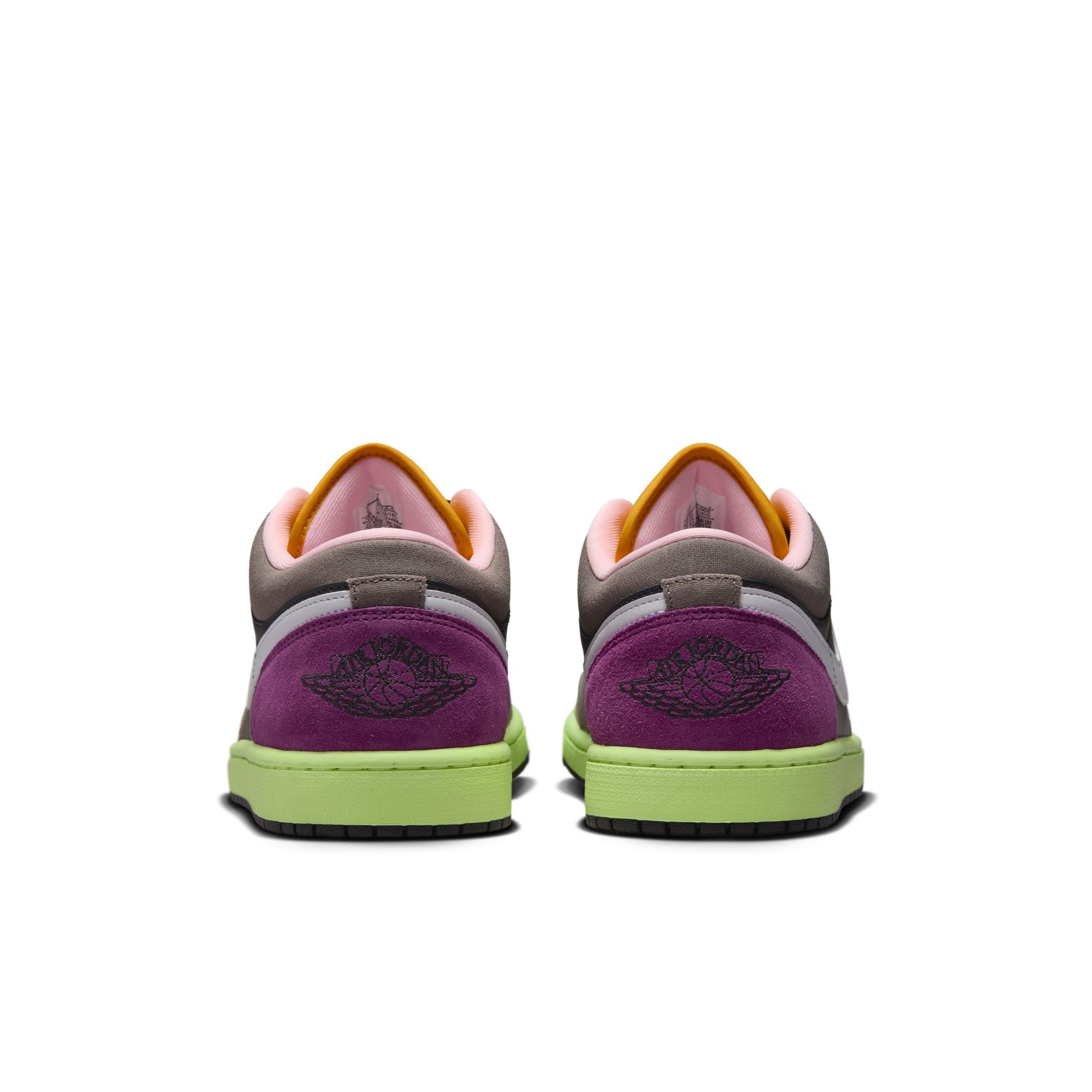 MENS AIR JORDAN 1 LOW SE (OIL GREY/WHITE/CAVE STONE/ARCTIC PUNCH)