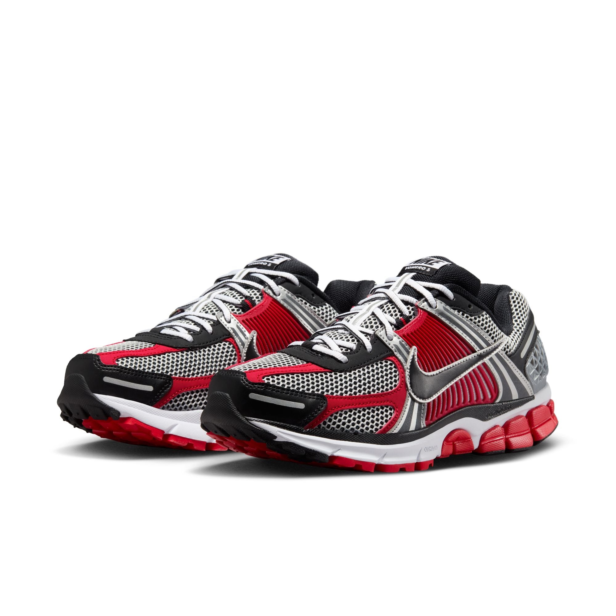 MENS NIKE ZOOM VOMERO 5 (METALLIC SILVER/BLACK/UNIVERSITY RED)