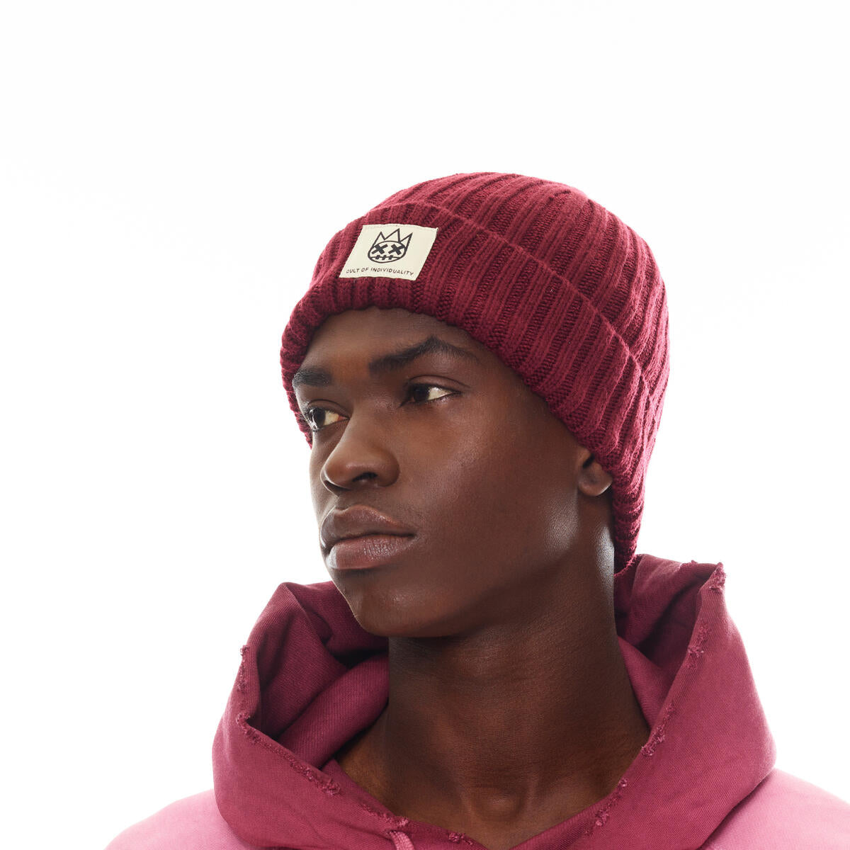 SHIMUCHAN LOGO SHIMUCHAN LOGO KNIT BEANIE (VINTAGE MERLOT)