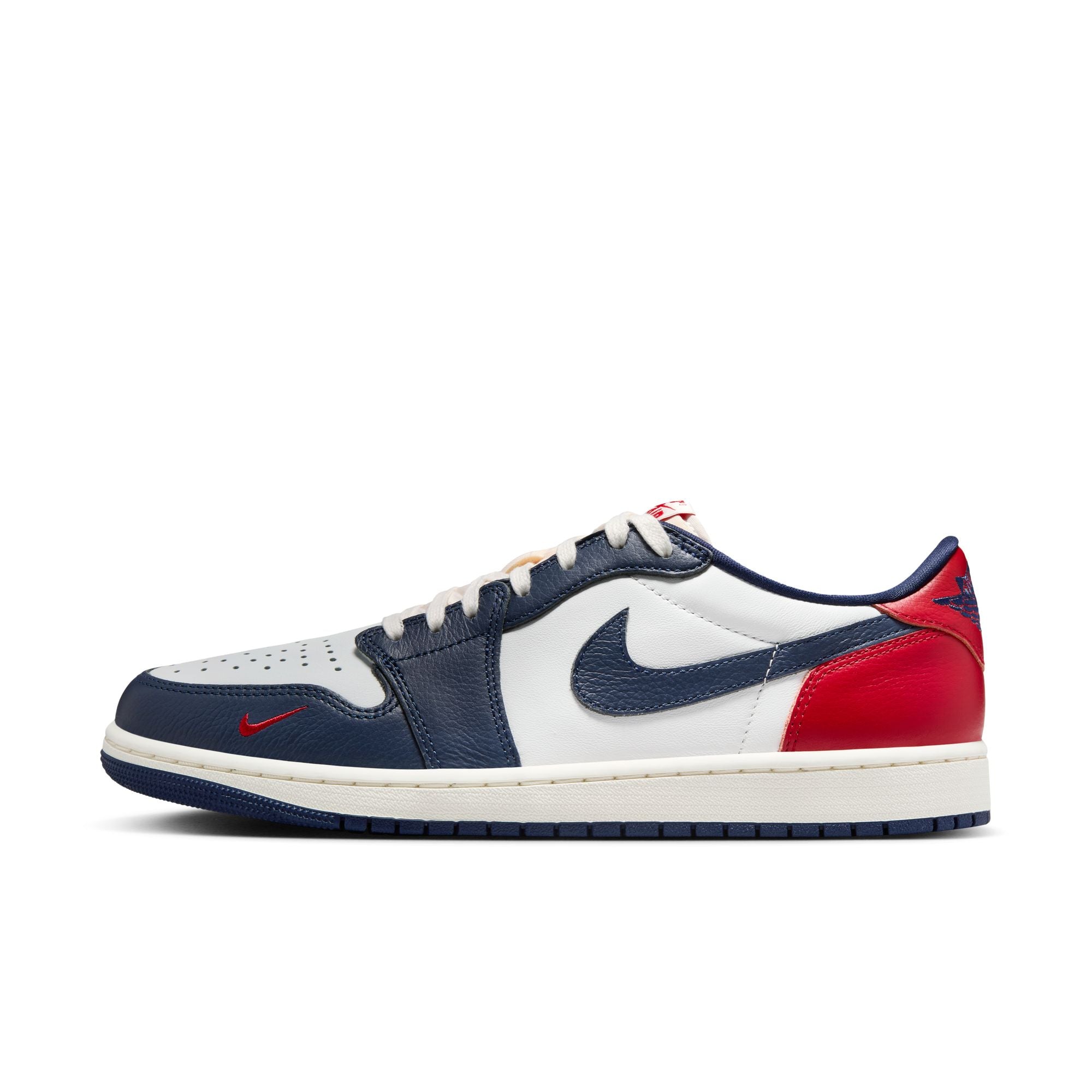 MEN'S AIR JORDAN RETRO LOW OG (HOWARD UNIVERSITY)