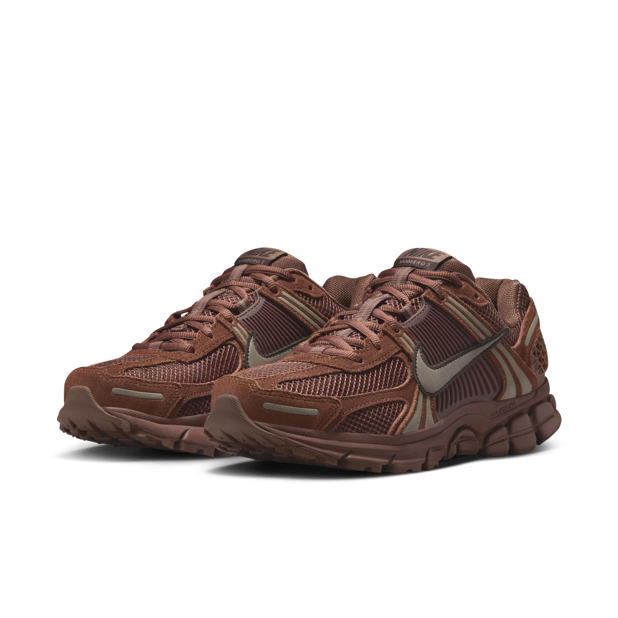 WOMENS NIKE ZOOM VOMERO 5 (FAUNA BROWN/MINK BROWN/VELVET BROWN)