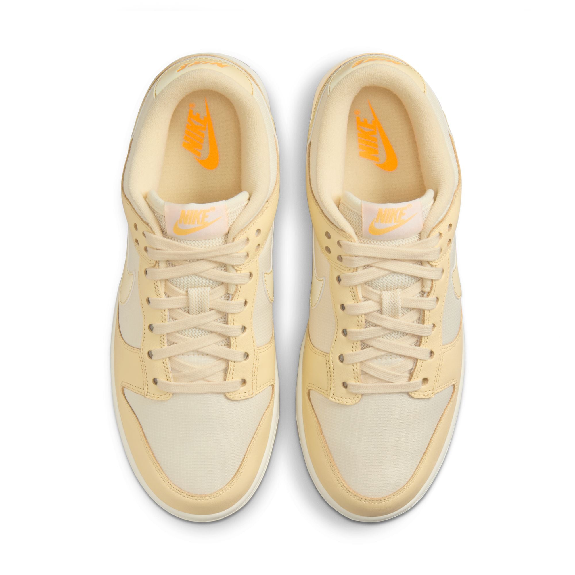 WOMENS NIKE DUNK LOW (MUSLIN/TEAM GOLD)