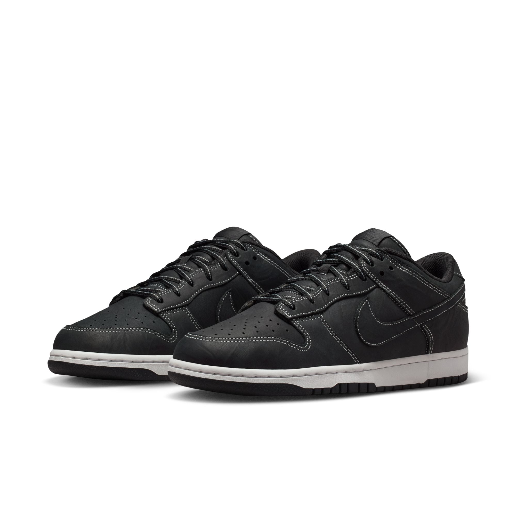 MENS NIKE DUNK LOW (OFF NOIR/SUMMIT WHITE)