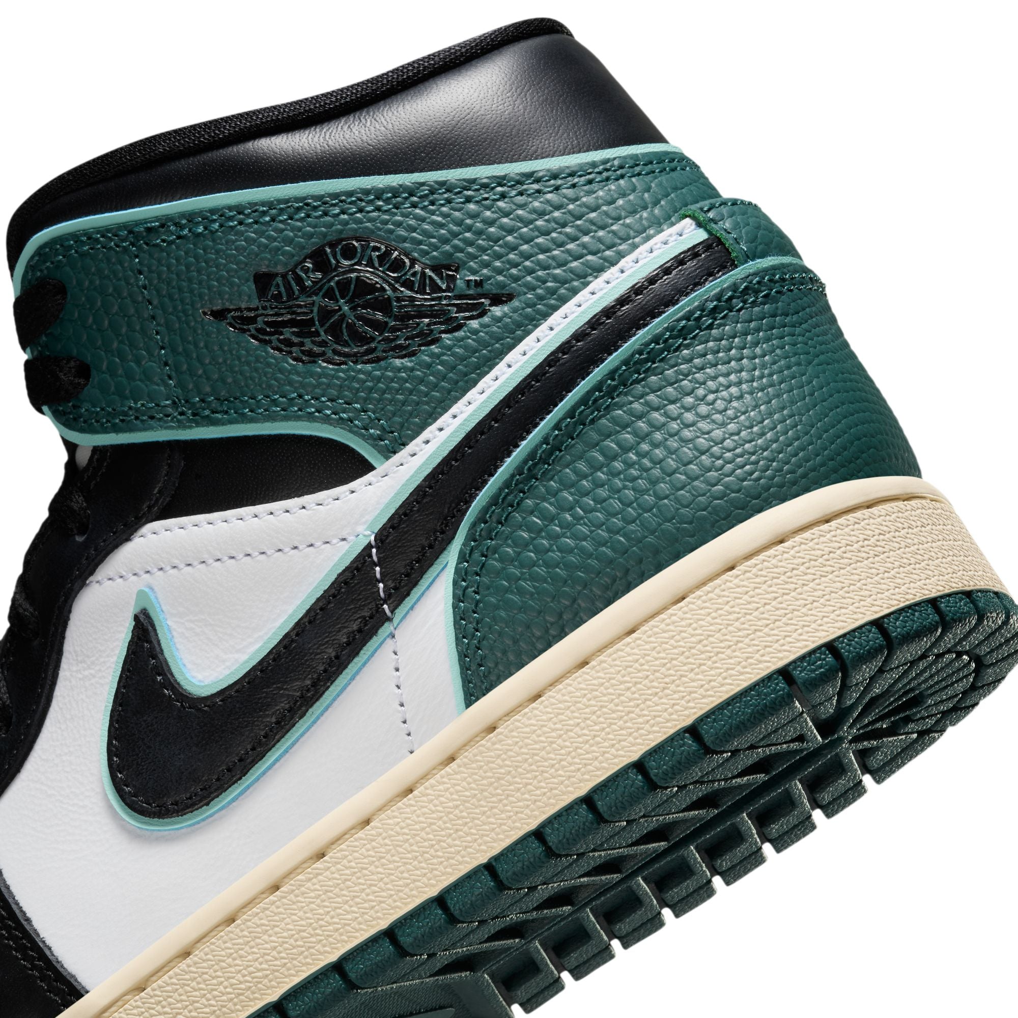 WOMENS AIR JORDAN 1 MID SE (WHITE/BLACK/LIGHT DEW/OXIDIZED GREEN)