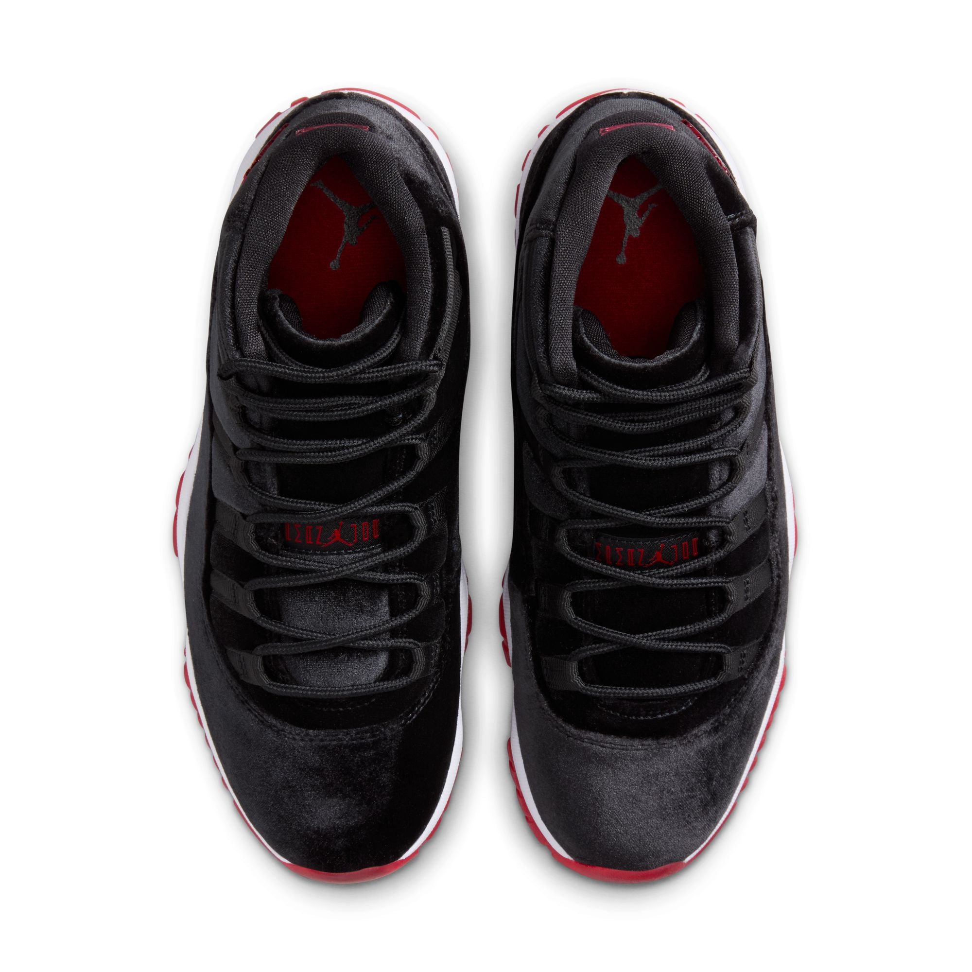 WOMENS AIR JORDAN 11 RETRO (BRED VELVET)