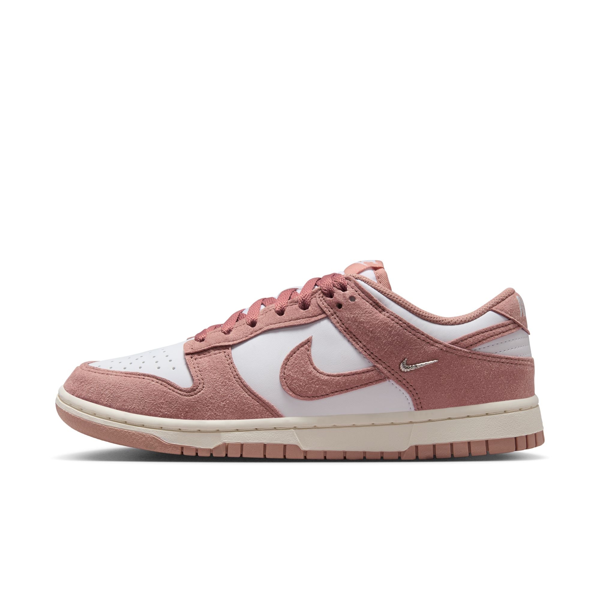 WOMENS NIKE DUNK LOW (WHITE/PARTICLE PINK/SAIL/METALLIC SILVER)