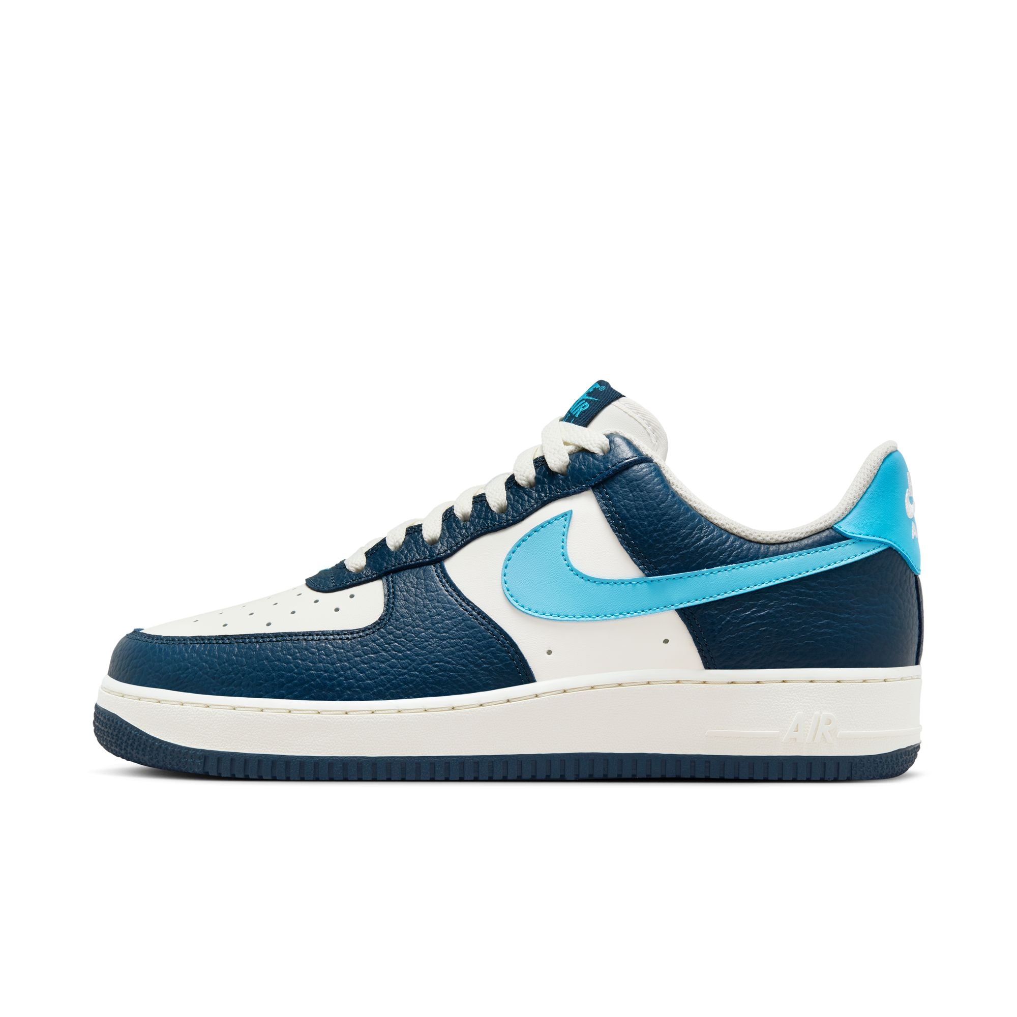 MENS NIKE AIR FORCE 1 '07 (ARMORY NAVY/BALTIC BLUE/SAIL/PALE IVORY)