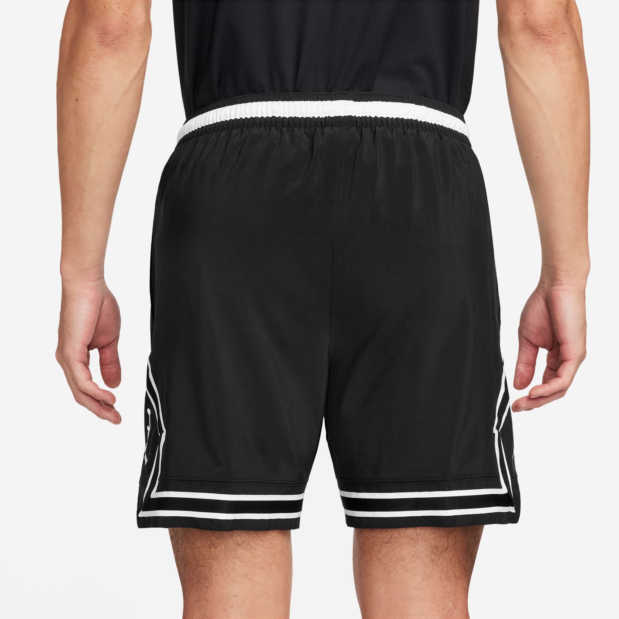 MENS DRI-FIT WOVEN DIAMOND SHORT (BLACK/WHITE)