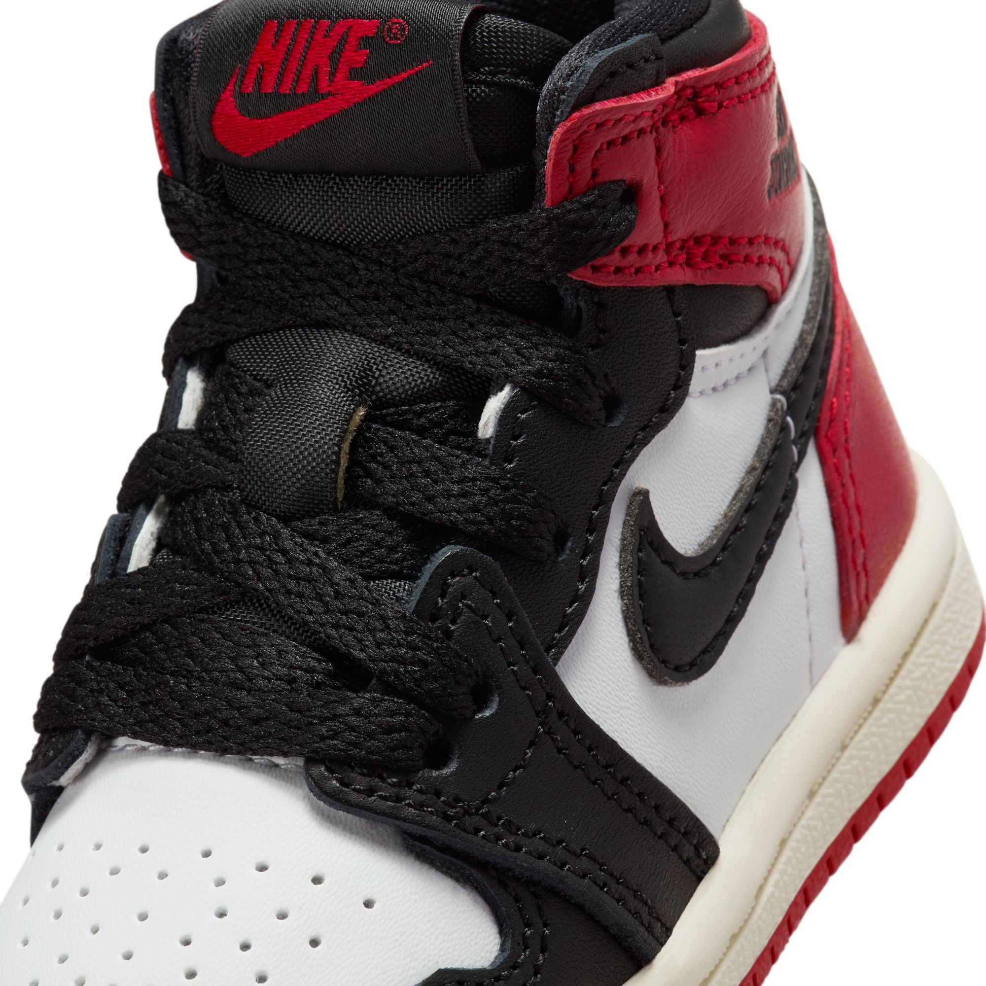 KIDS JORDAN 1 RETRO HIGH OG TD (BLACK TOE REIMAGINED)