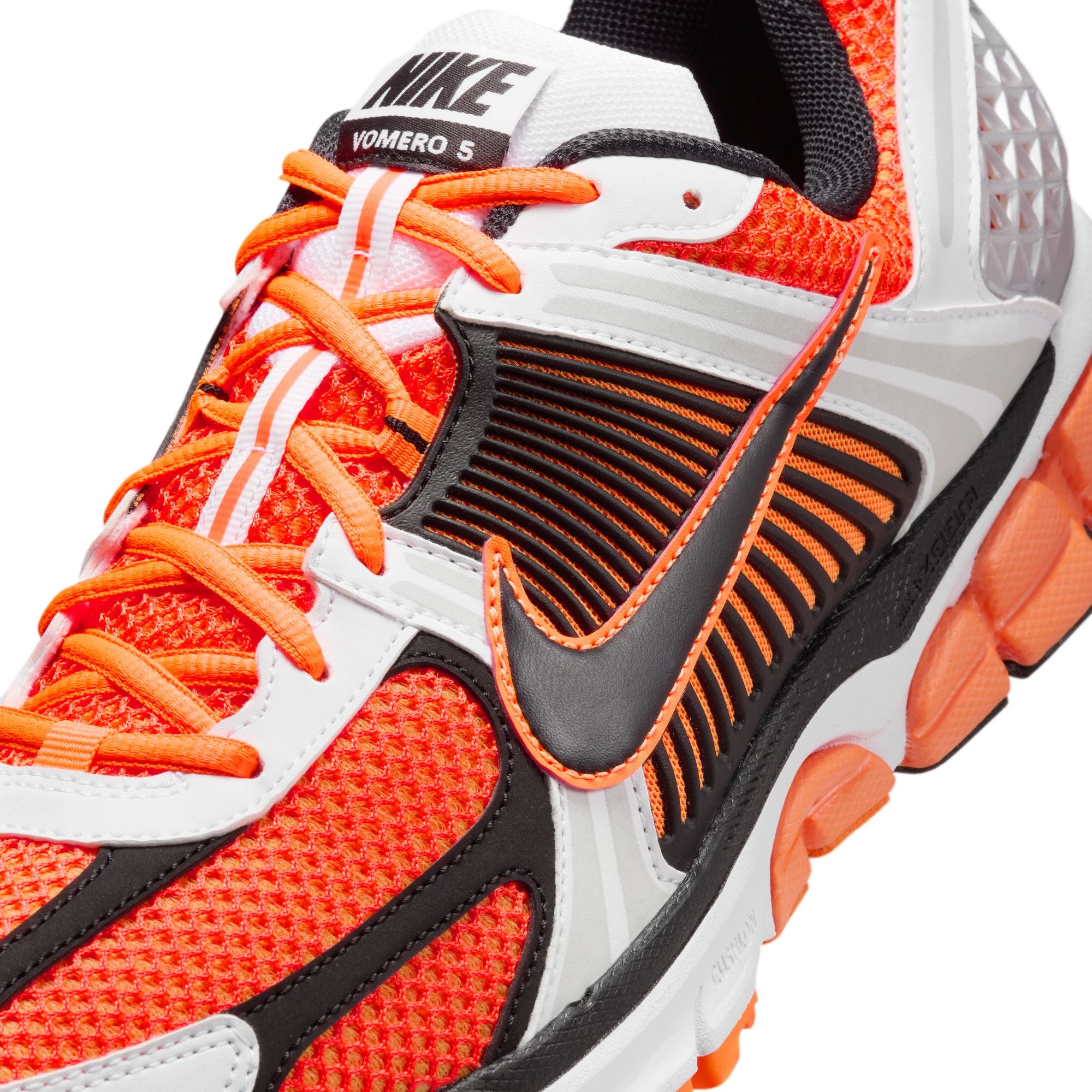 MENS NIKE ZOOM VOMERO 5 (TOTAL ORANGE/BLACK/WHITE)