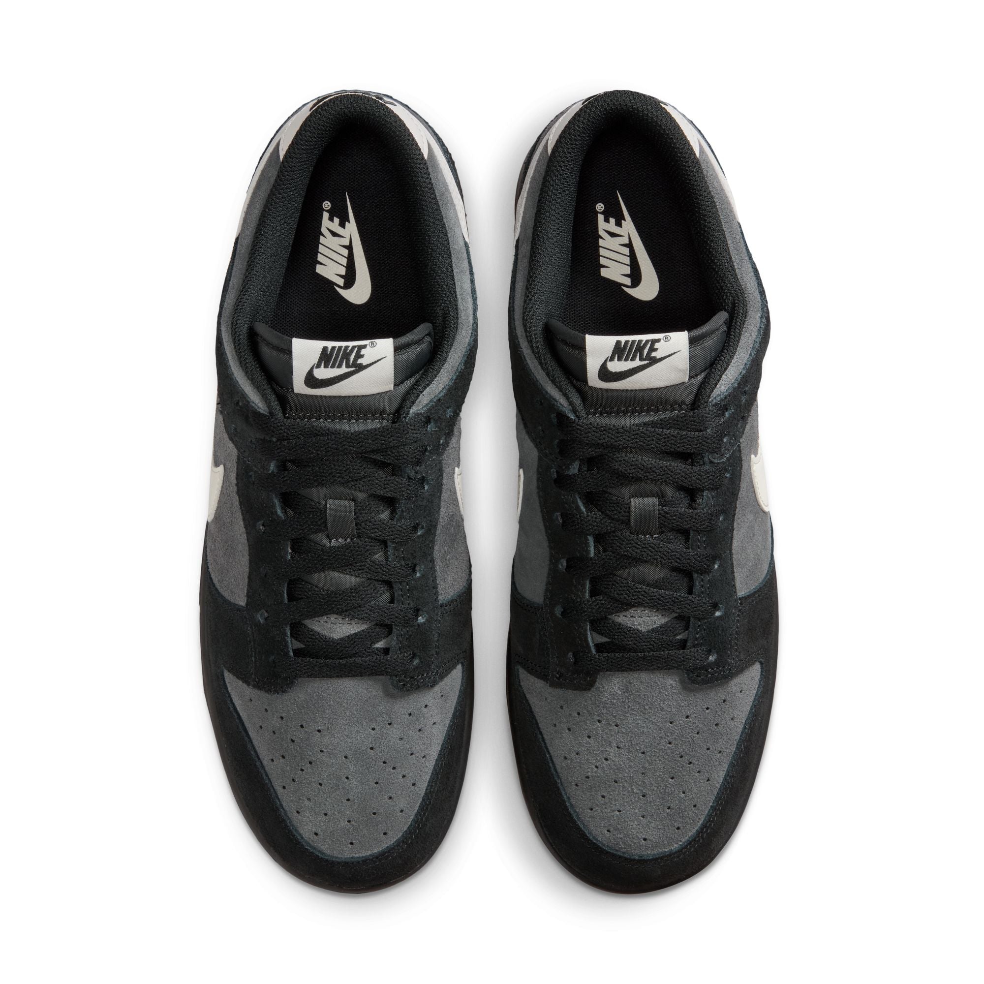 MENS NIKE DUNK LOW RETRO SE (BLACK/PALE IVORY/ANTHRACITE)