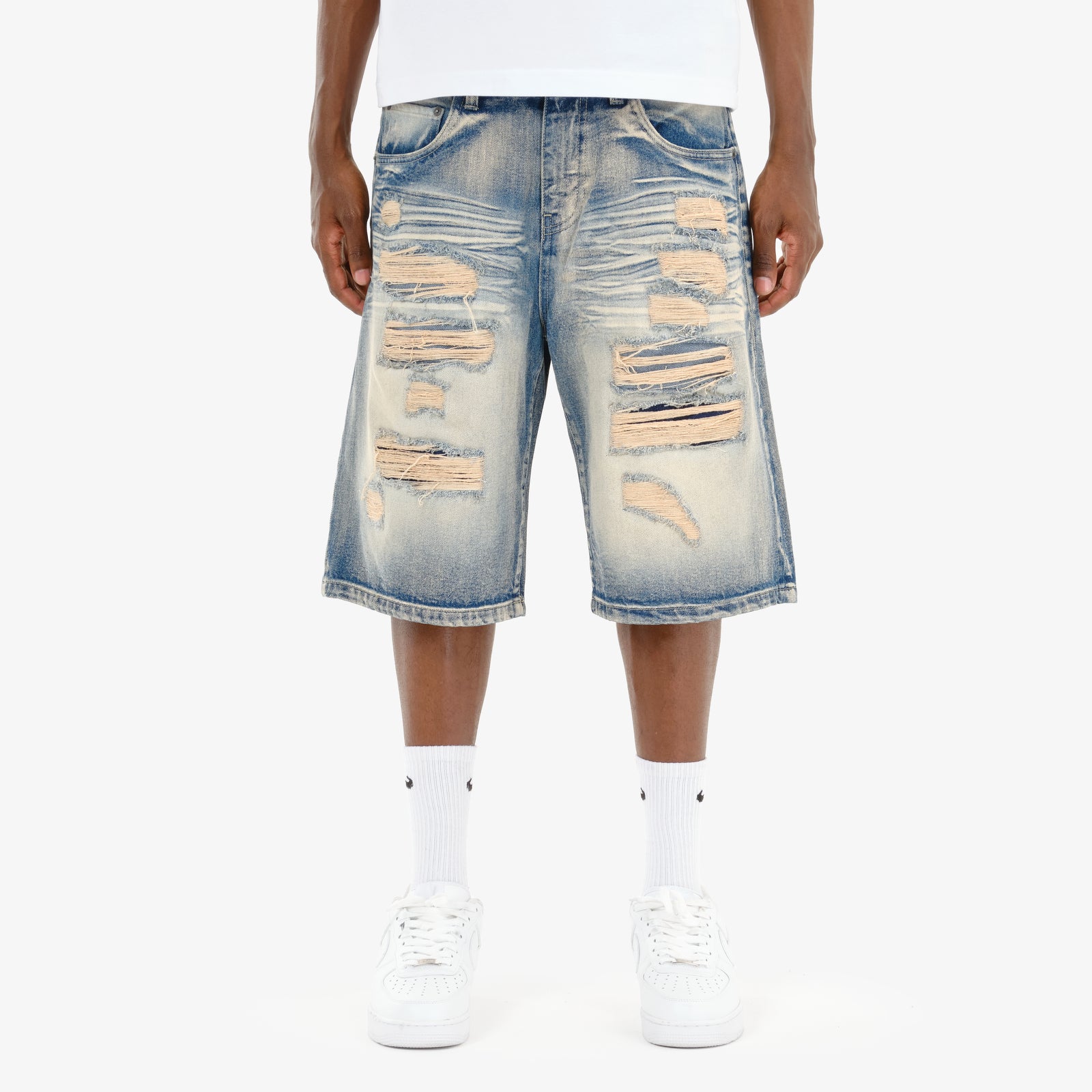 MENS COPPER RIVET RIP & REPAIR RELAXED FIT DENIM SHORT (LIGHT SAND BLUE)