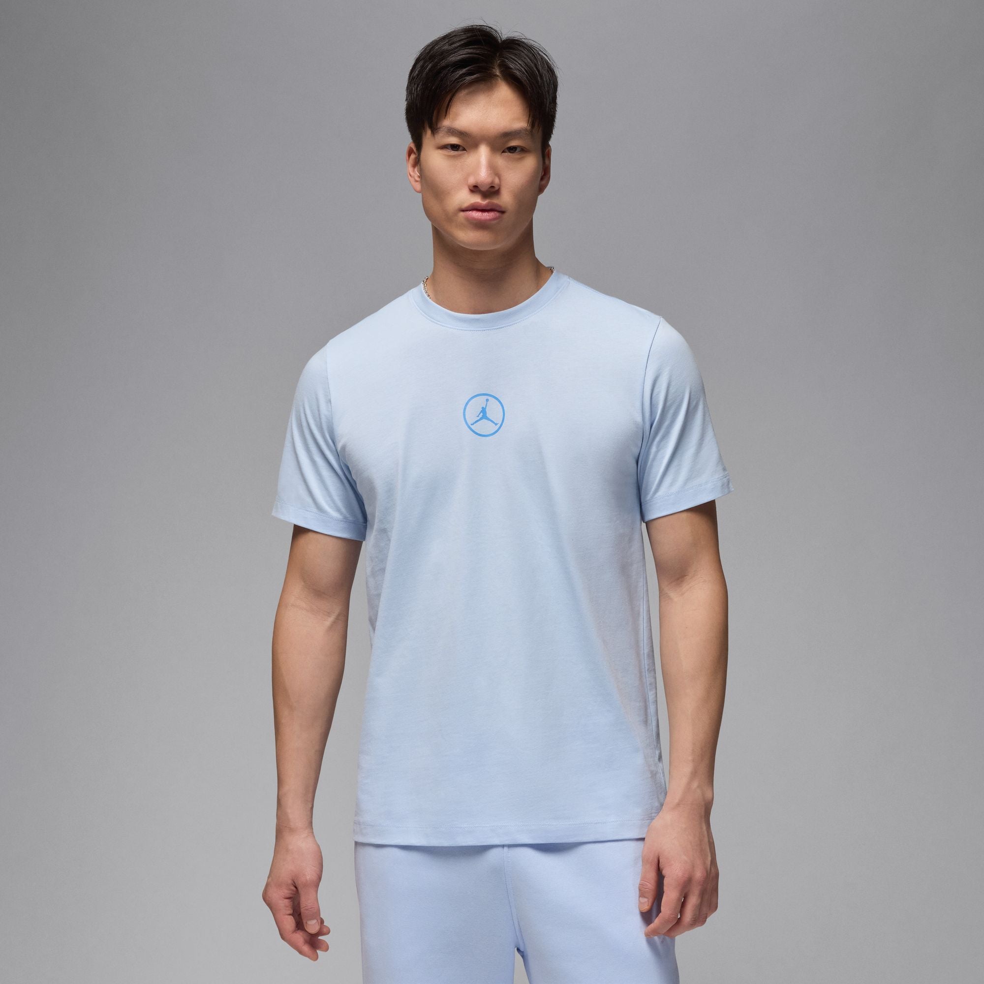 MENS JORDAN FLIGHT ESSENTIAL JM T-SHIRT (HYDROGEN BLUE/LEGEND BLUE)