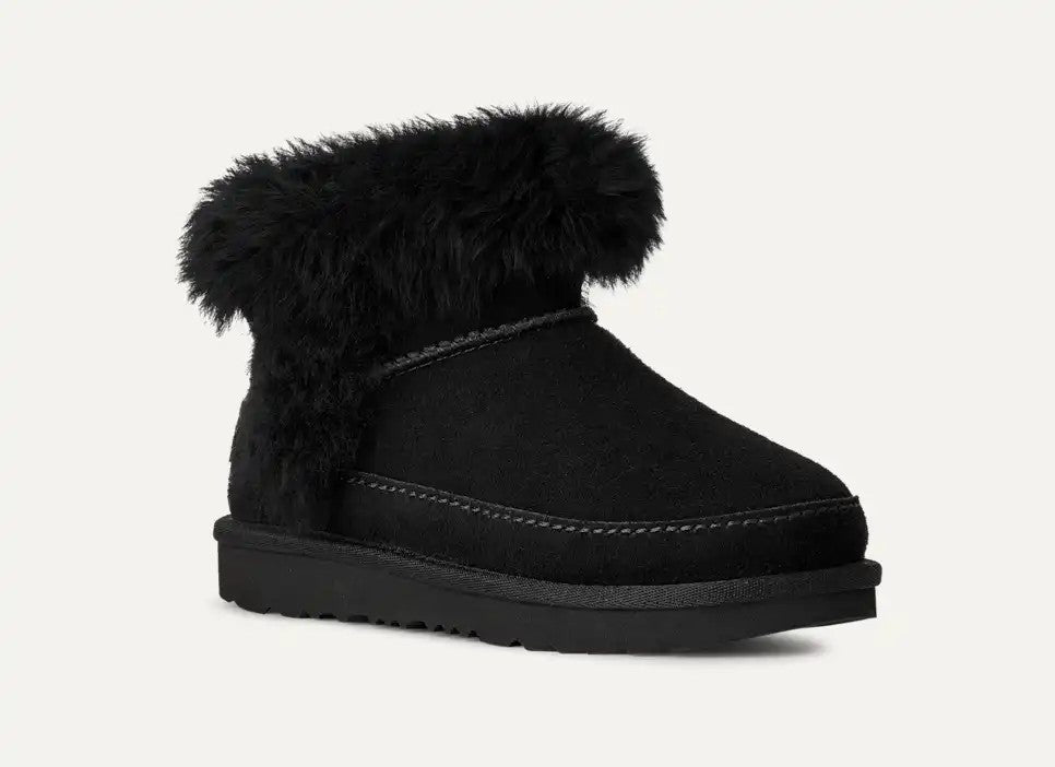 KIDS' UGGS CLASSIC ULTRA MINI CHALET (BLACK)