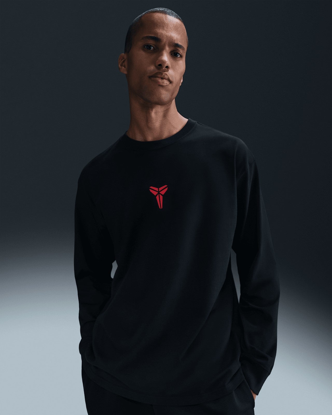 MENS NIKE KOBE "YEAR OF MAMBA" MAX90 LONG-SLEEVE T-SHIRT (BLACK)