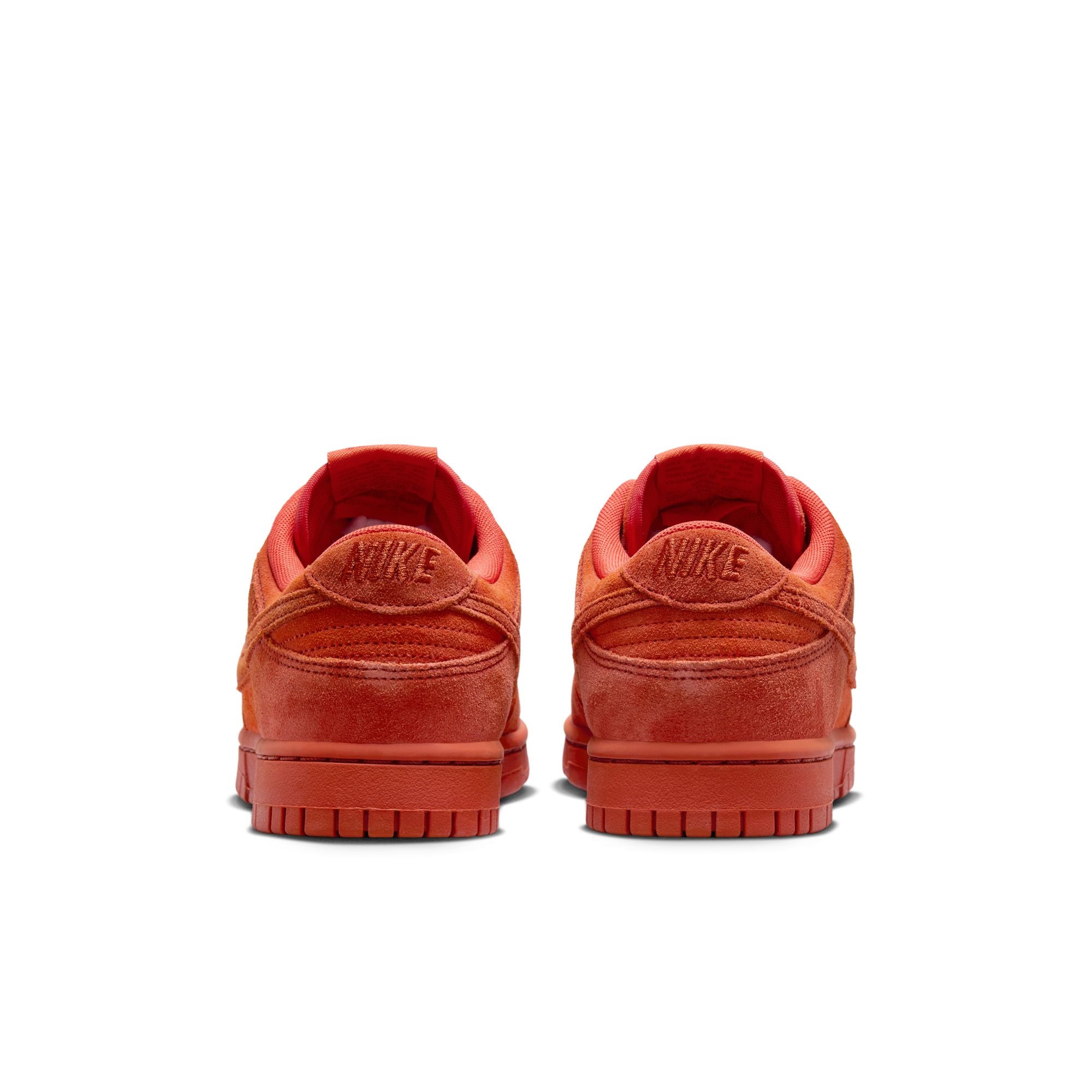 WOMENS NIKE DUNK LOW SE (PICANTE RED/DRAGON RED)