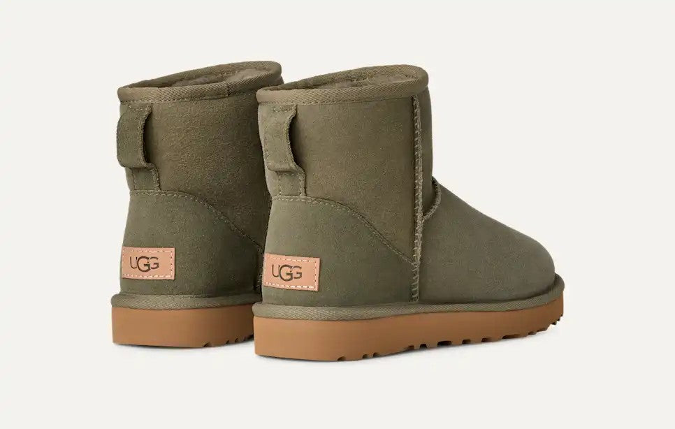 美品★UGG CLASSIC MINI モスグリーン WOMENS UGG CLASSIC MINI II BOOT (MOSS GREEN)